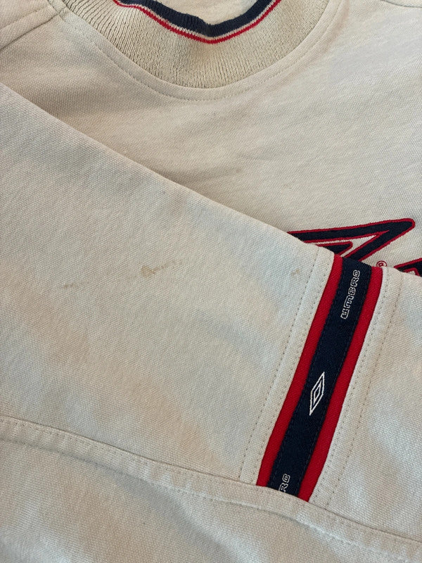 Vintage 90s Umbro front logo sweater maat L