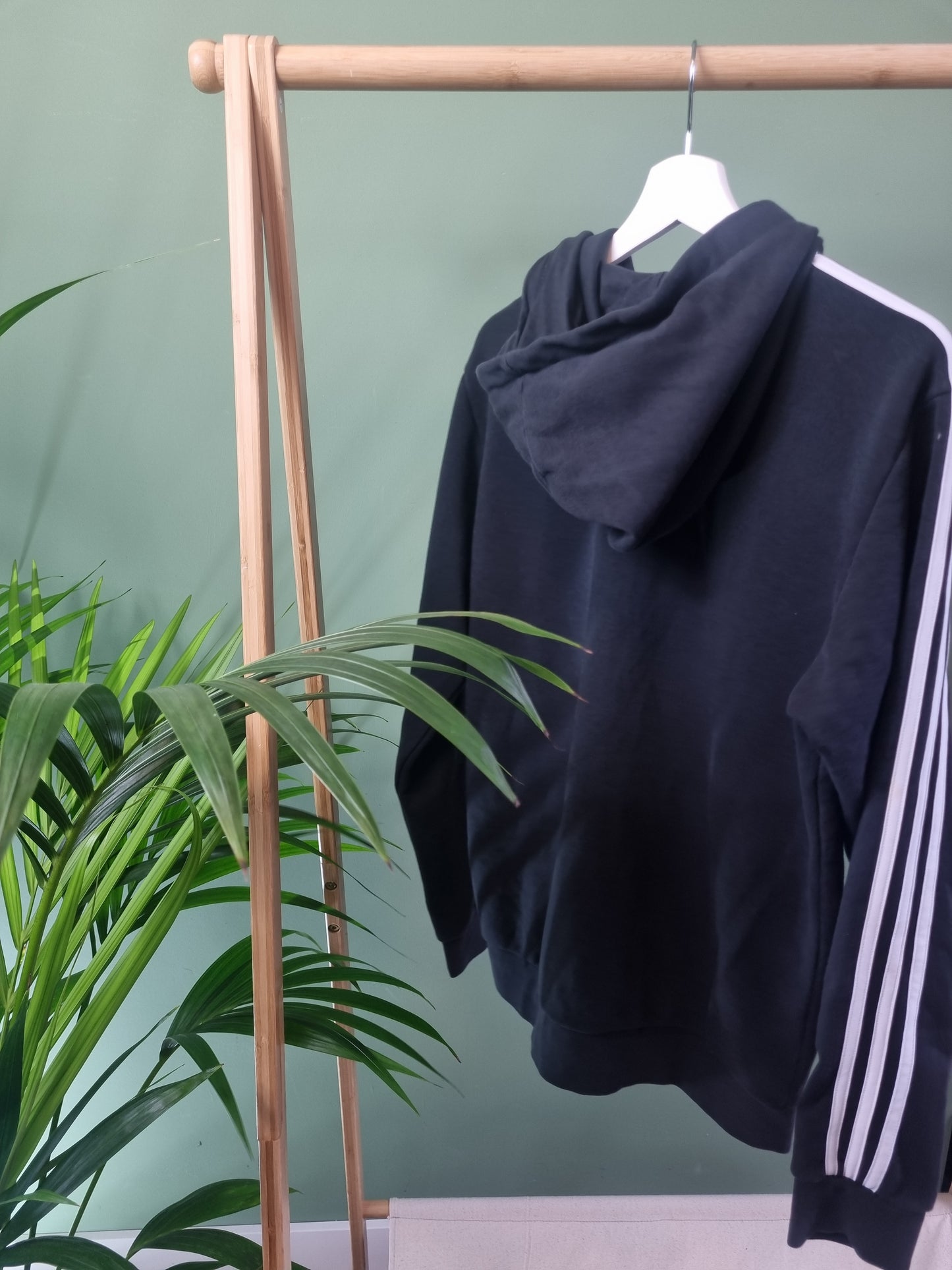 Adidas 3-stripes vest maat M