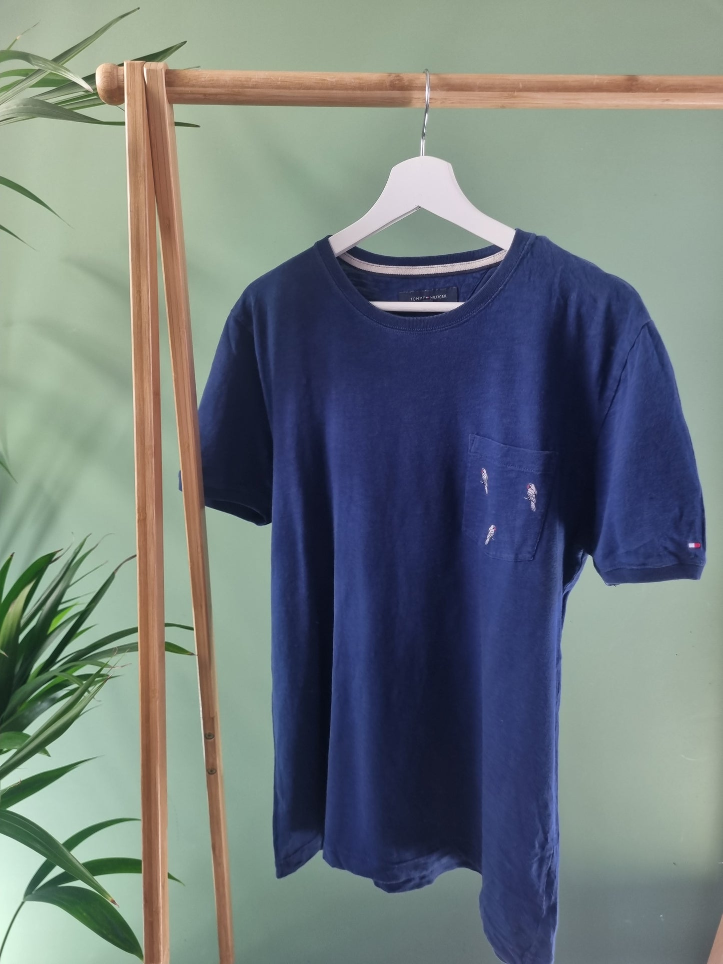 Tommy Hilfiger parrot tee maat L