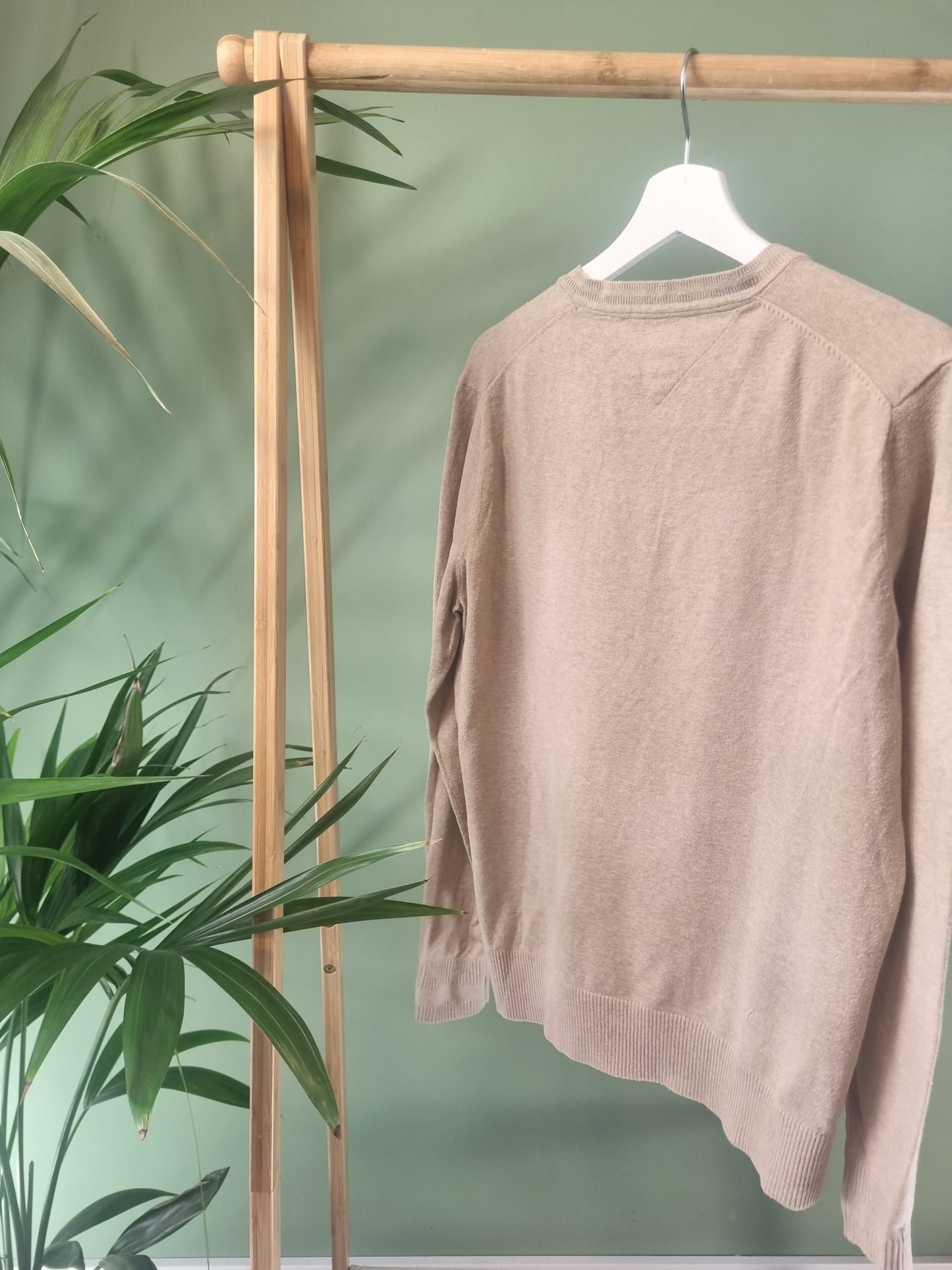 Tommy Hilfiger v neck trui maat XL