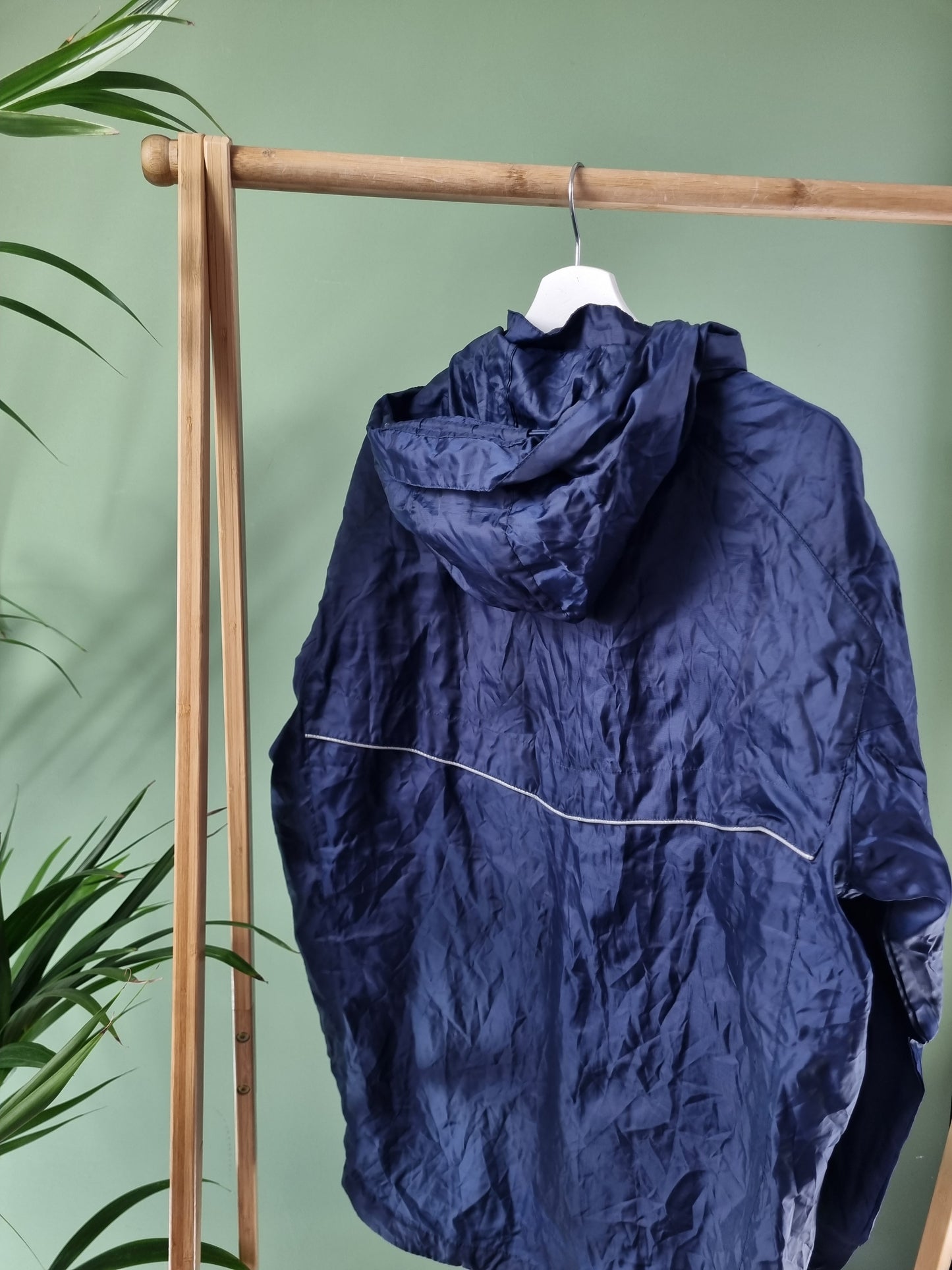 Lonsdale tussenjas maat L