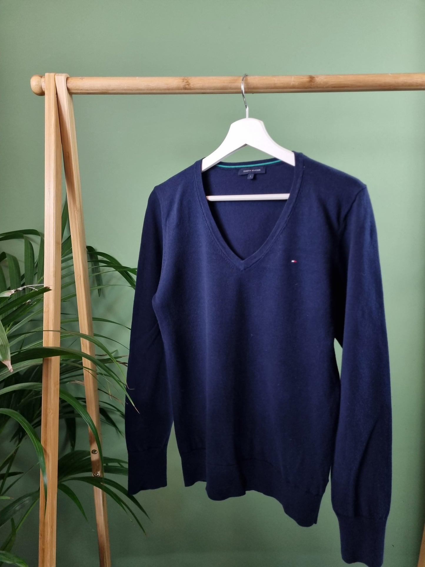 Tommy hilfiger merino wool v-neck trui maat L