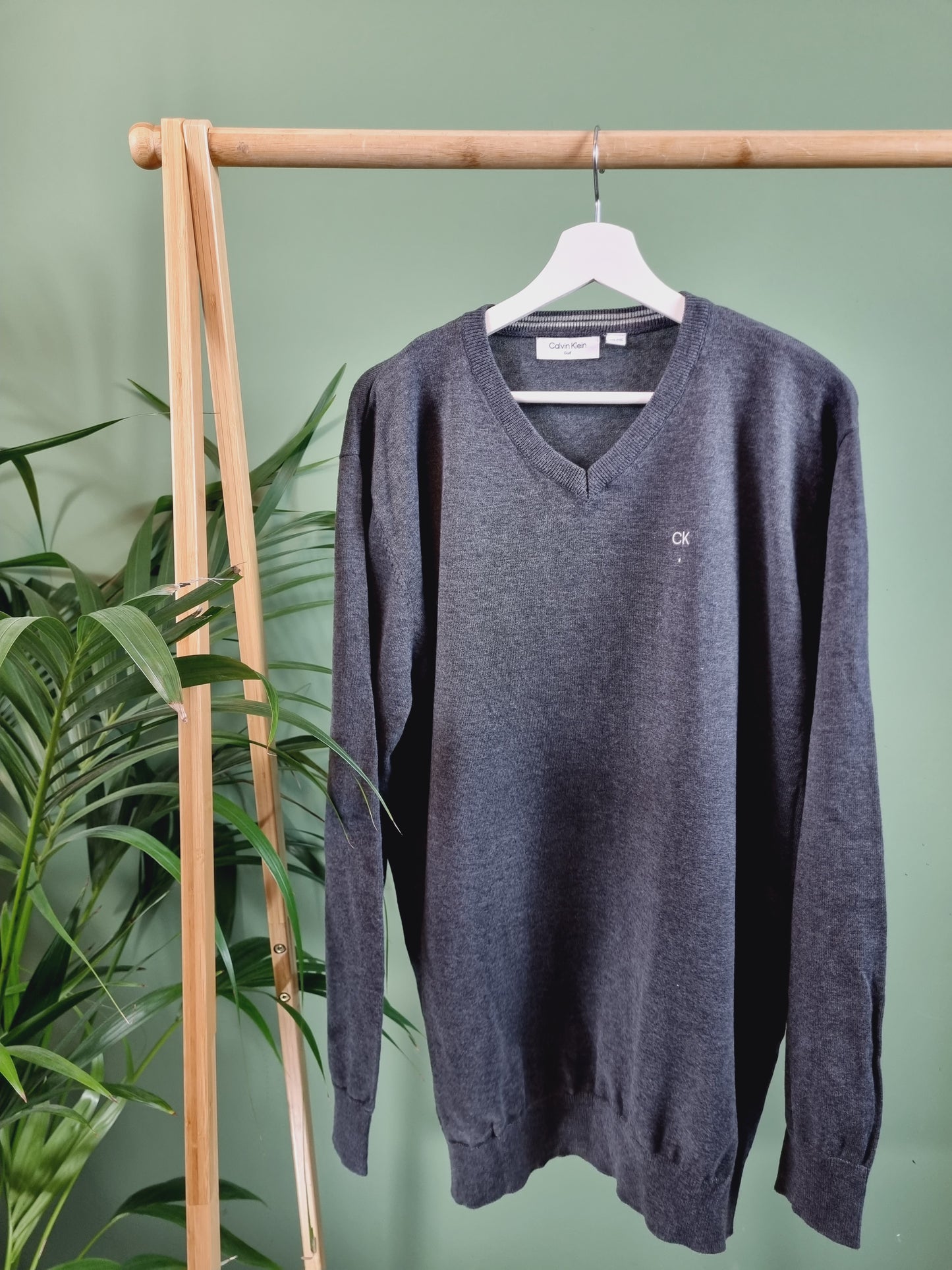 Calvin Klein v-hals trui maat XL