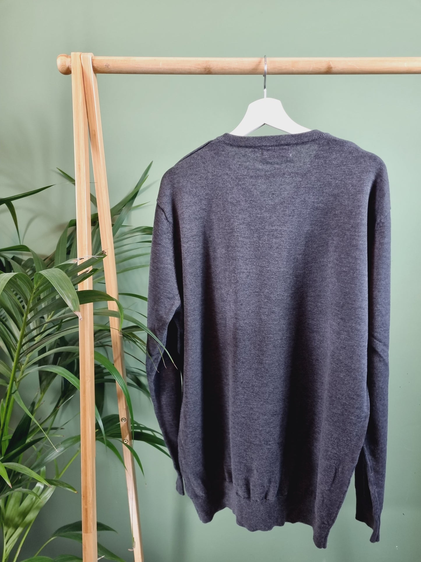 Calvin Klein v-hals trui maat XL