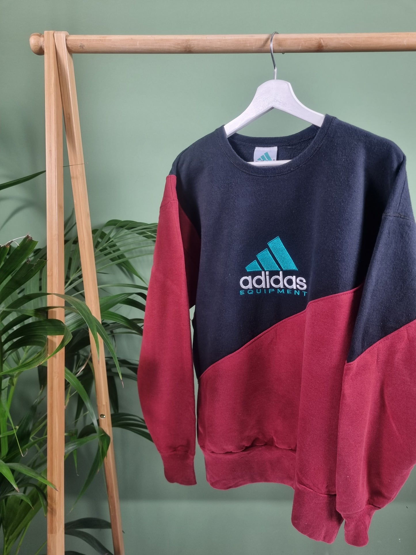 Adidas 90s reworked equipment sweater maat M