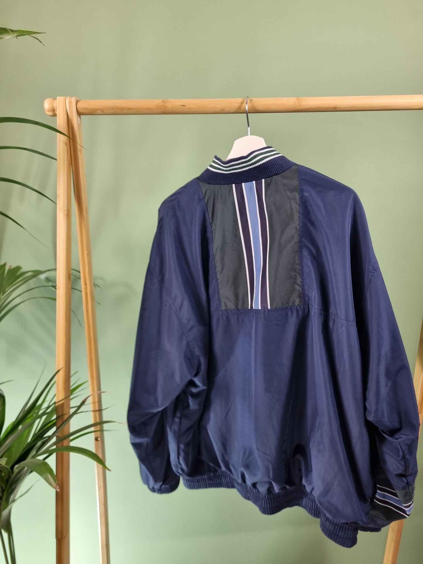 Reebok tussenjas maat XL