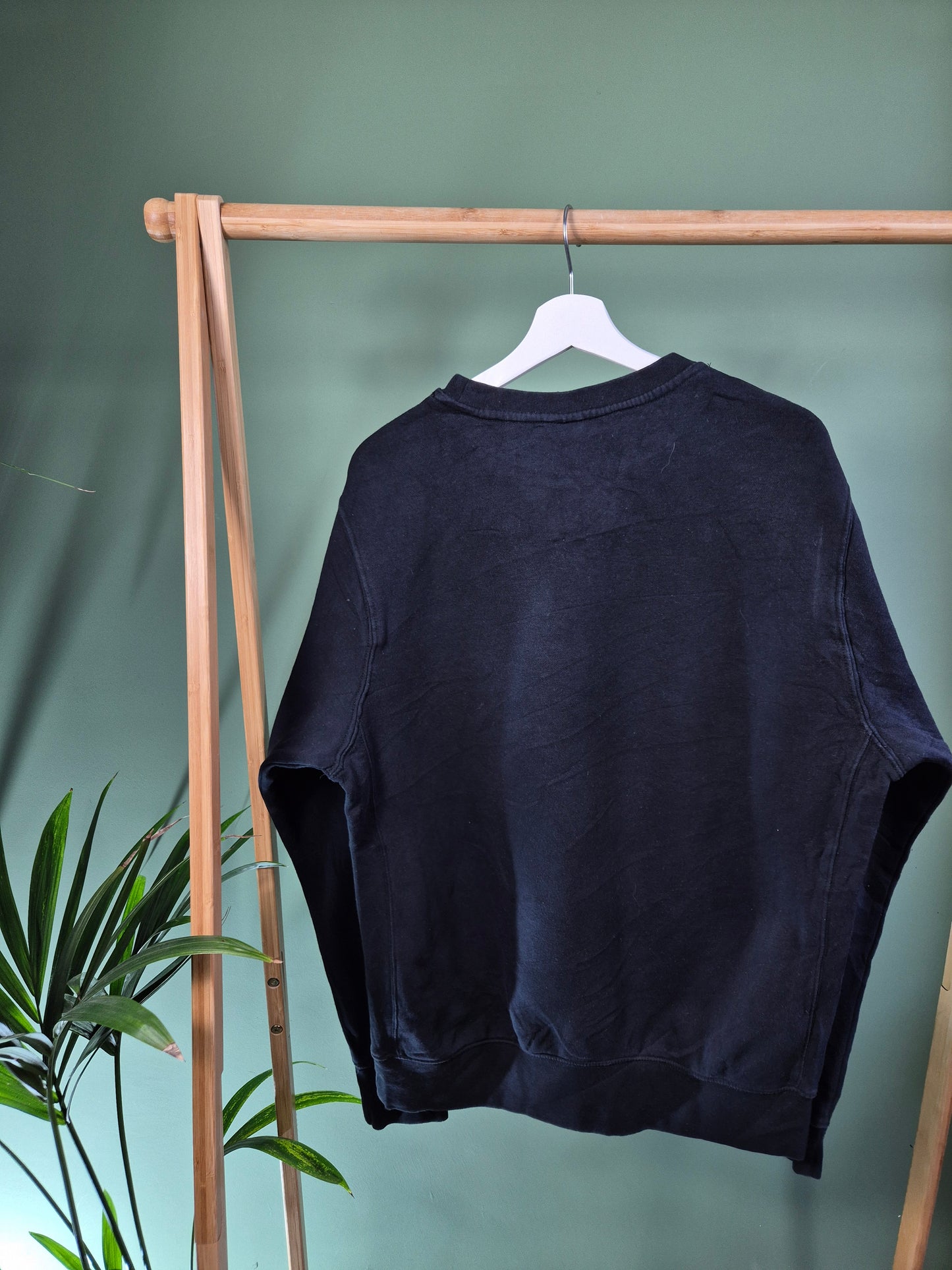 Nike chest swoosh sweater maat S