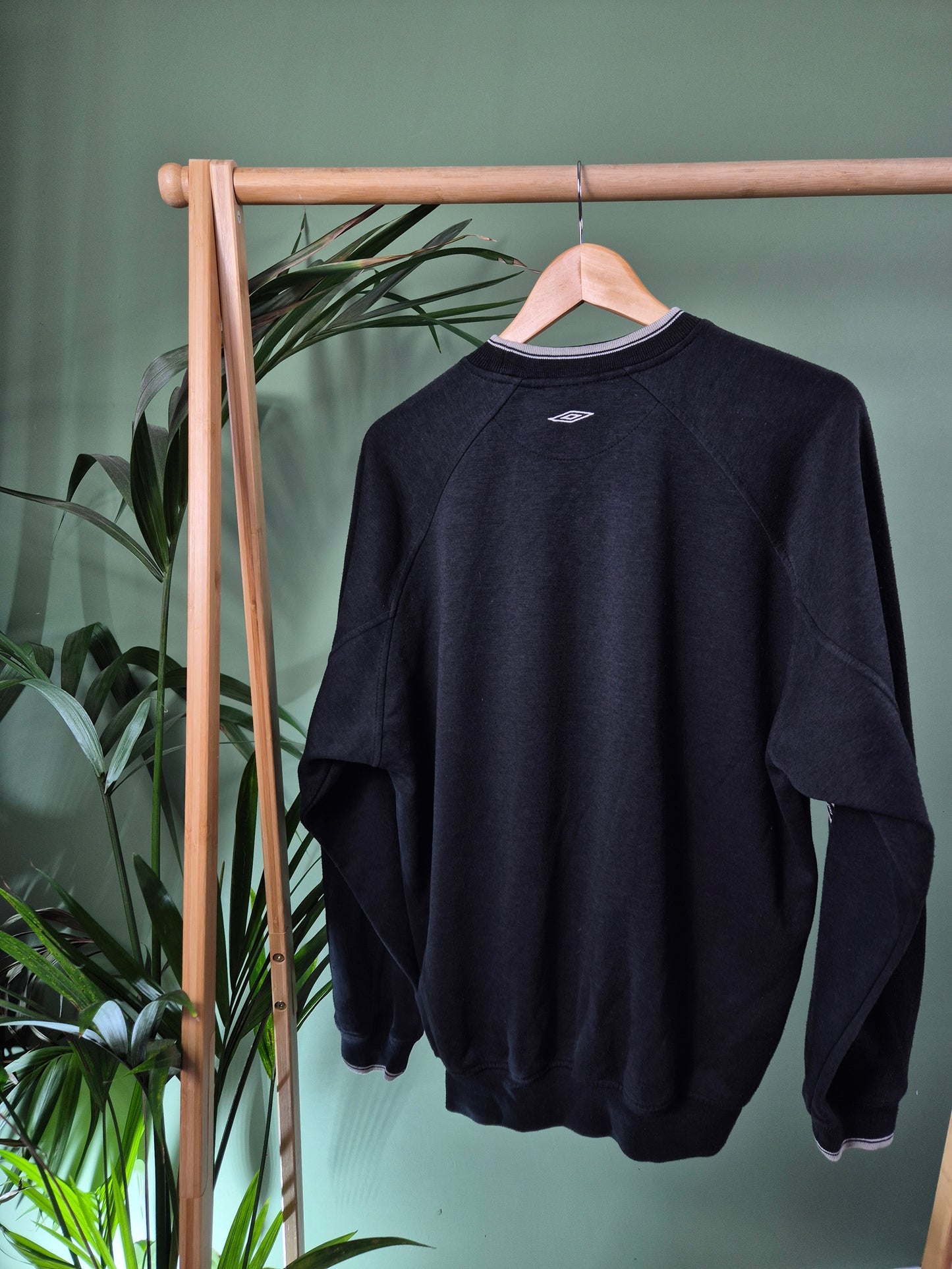 Umbro sweater maat M