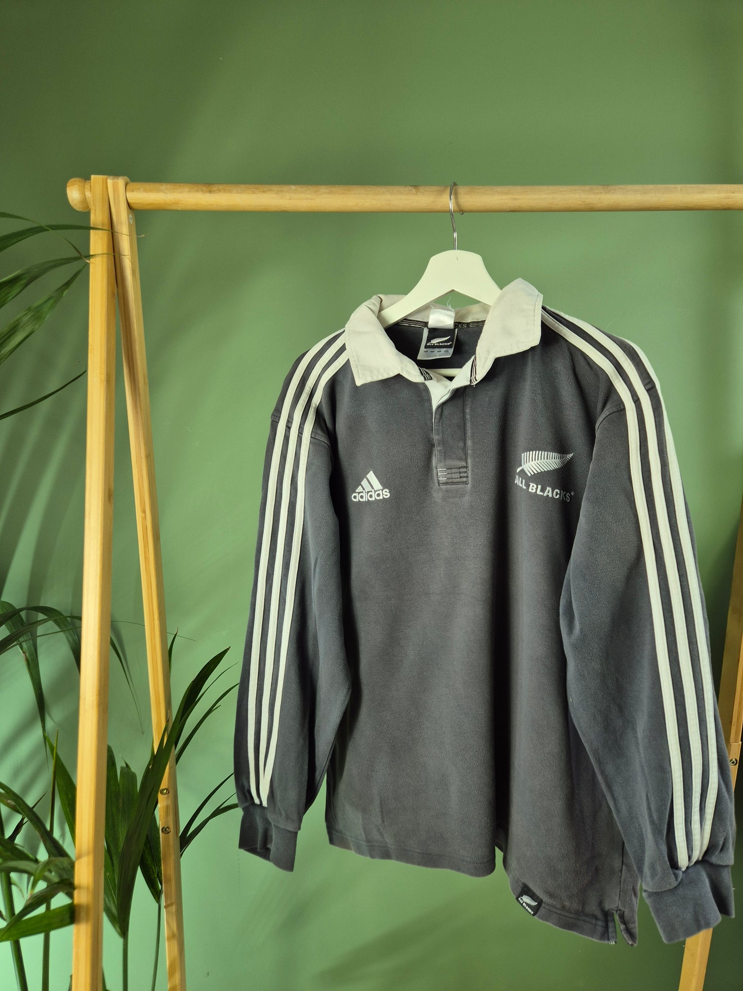Adidas All blacks polo shirt maat M