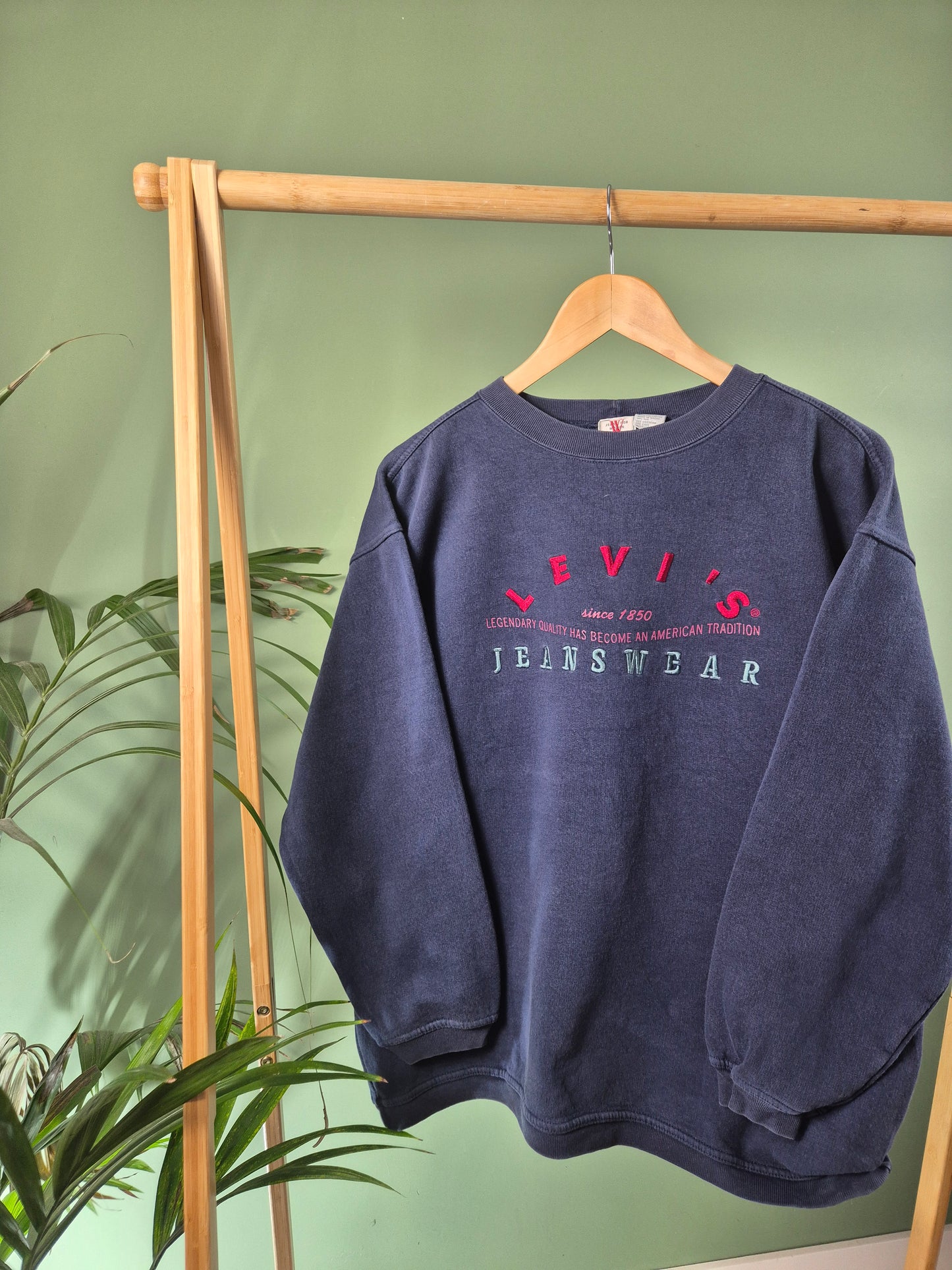 Levi's sweater maat M