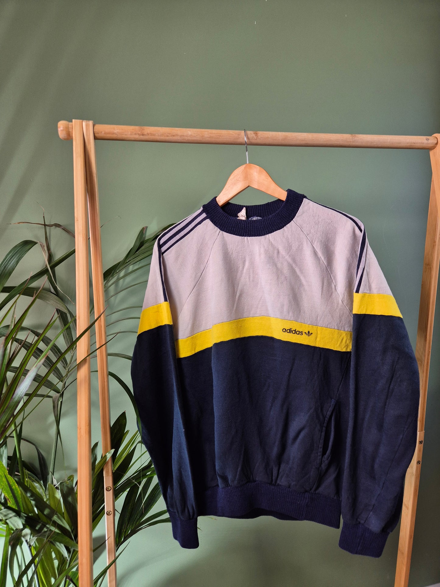 Adidas 80s sweater maat M