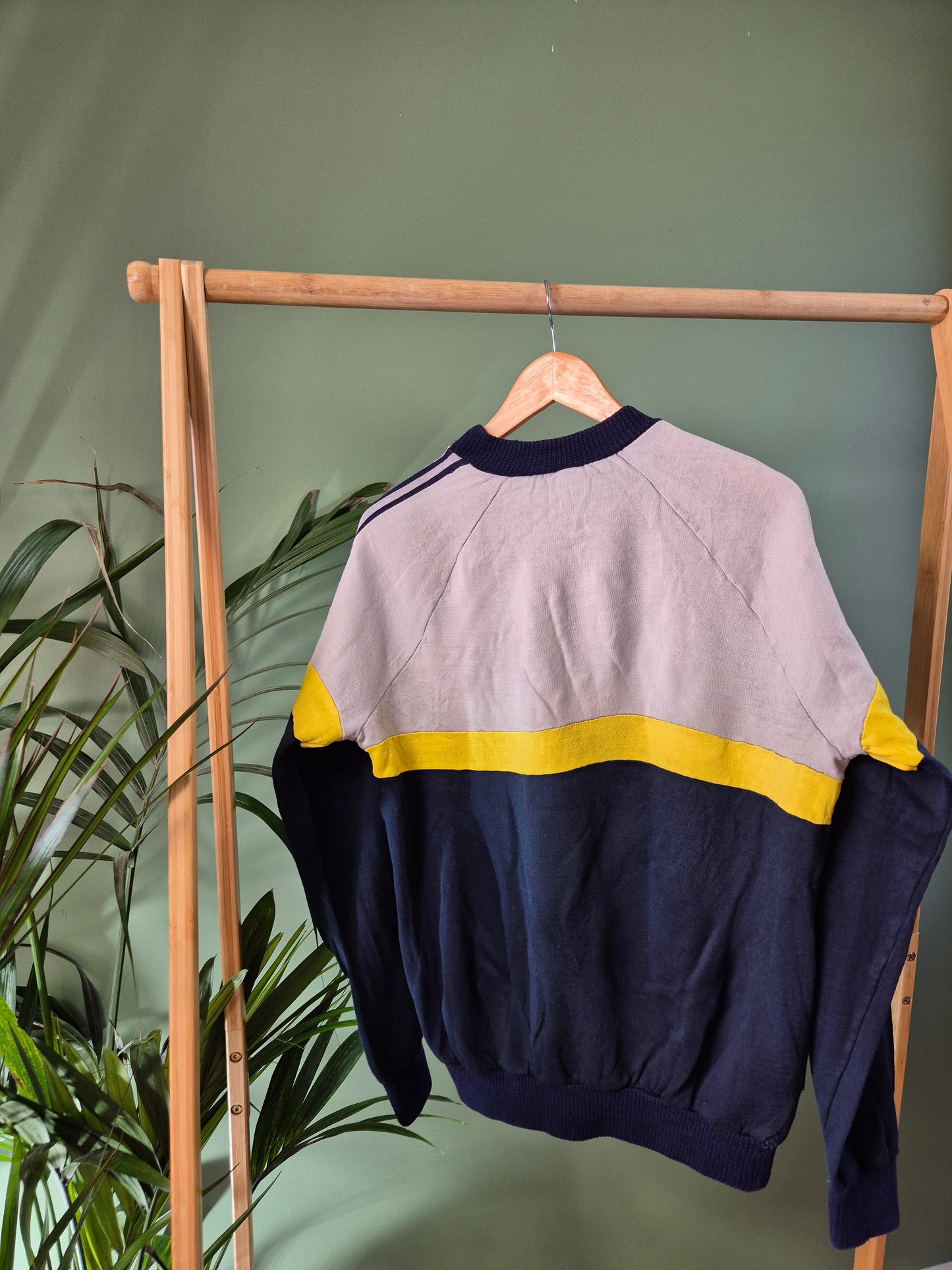 Adidas 80s sweater maat M