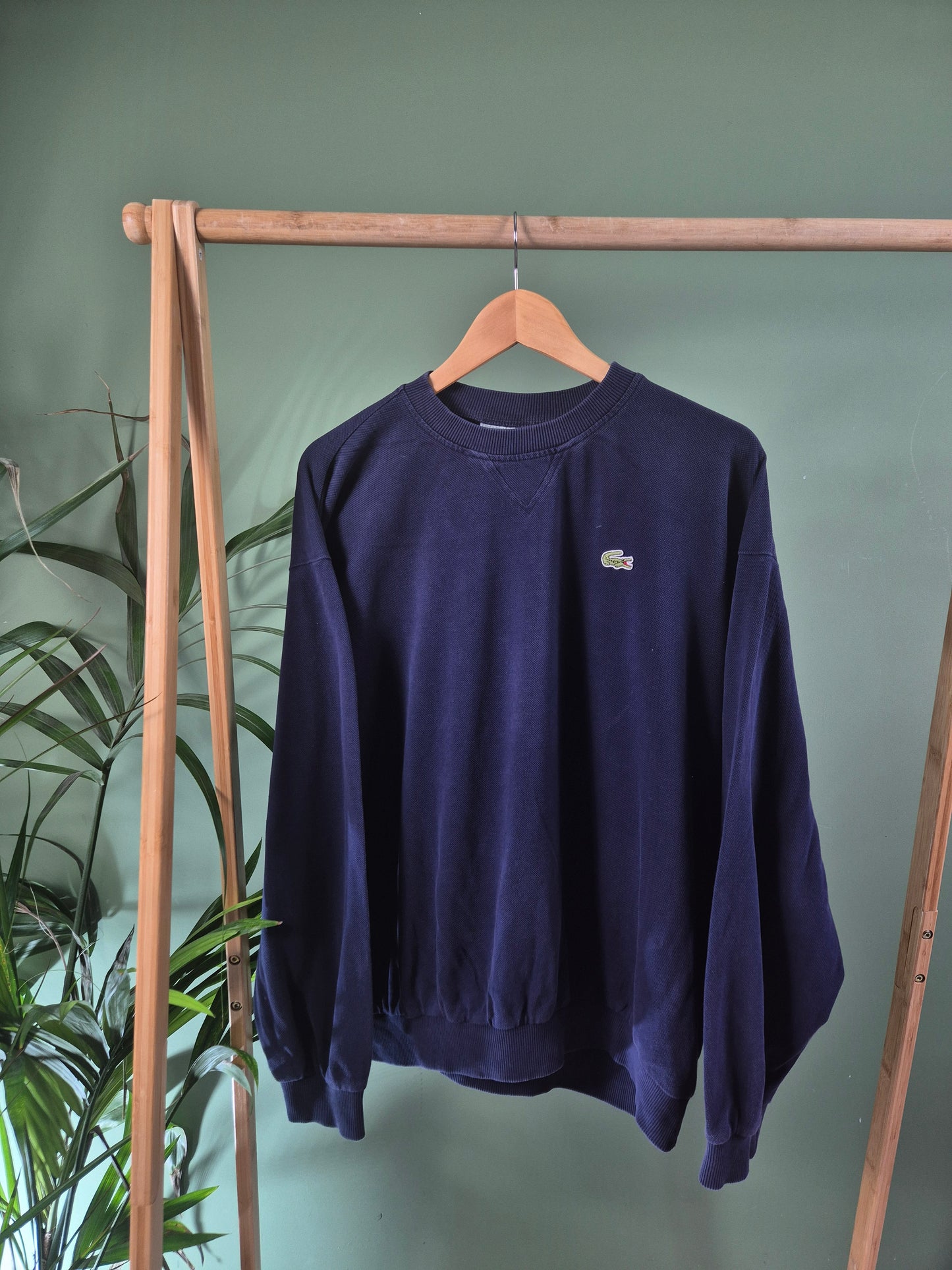 Lacoste chest logo sweater maat L