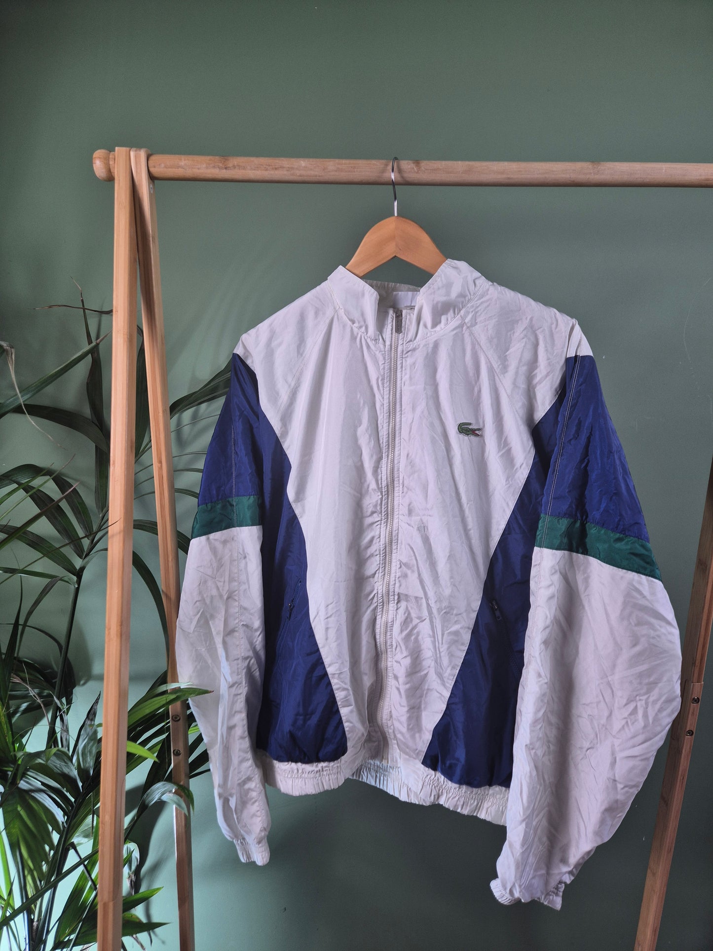 Lacoste chest logo tussenjas maat M
