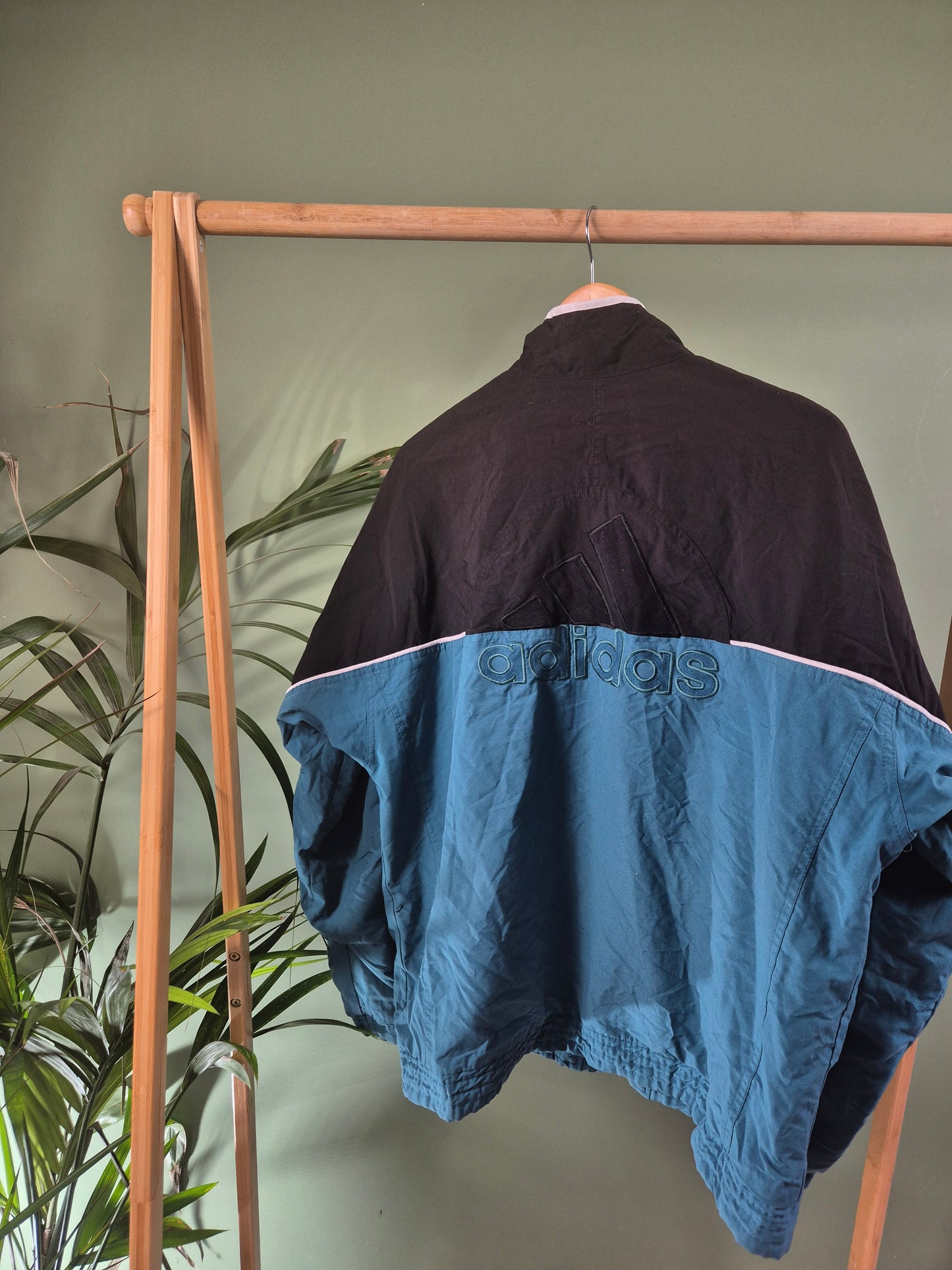 Adidas 90s tussenjas maat L