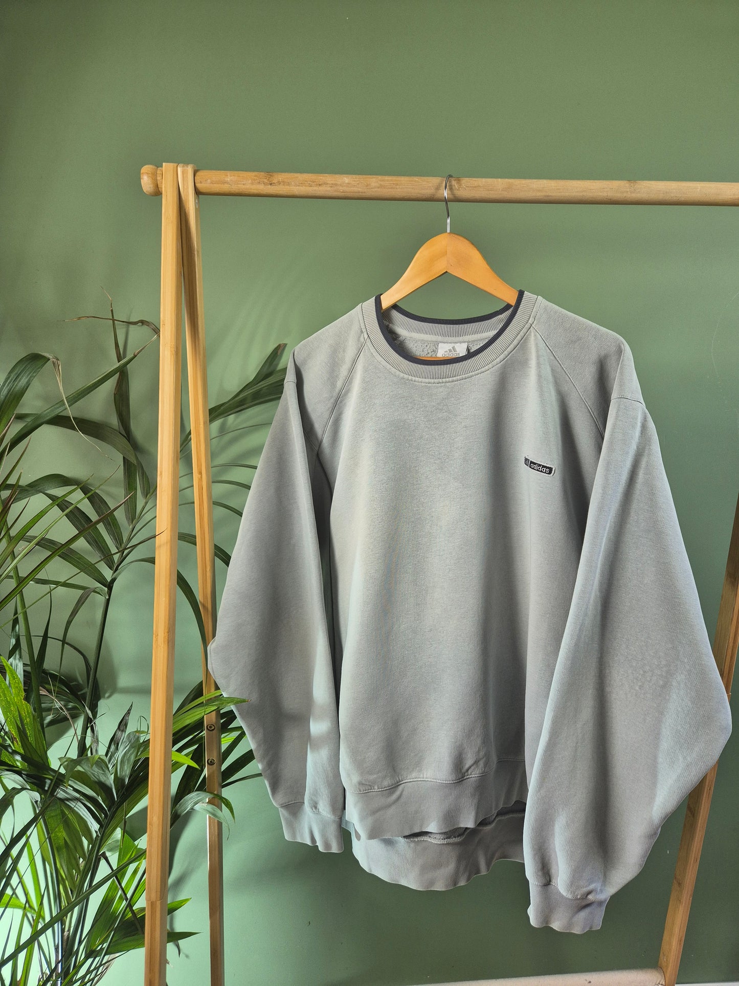 Adidas sweater maat XL