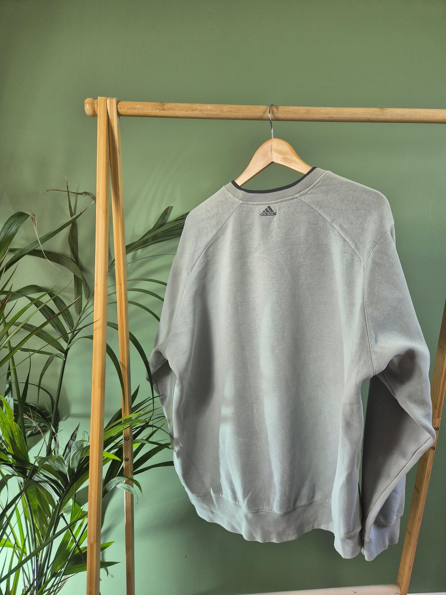 Adidas sweater maat XL