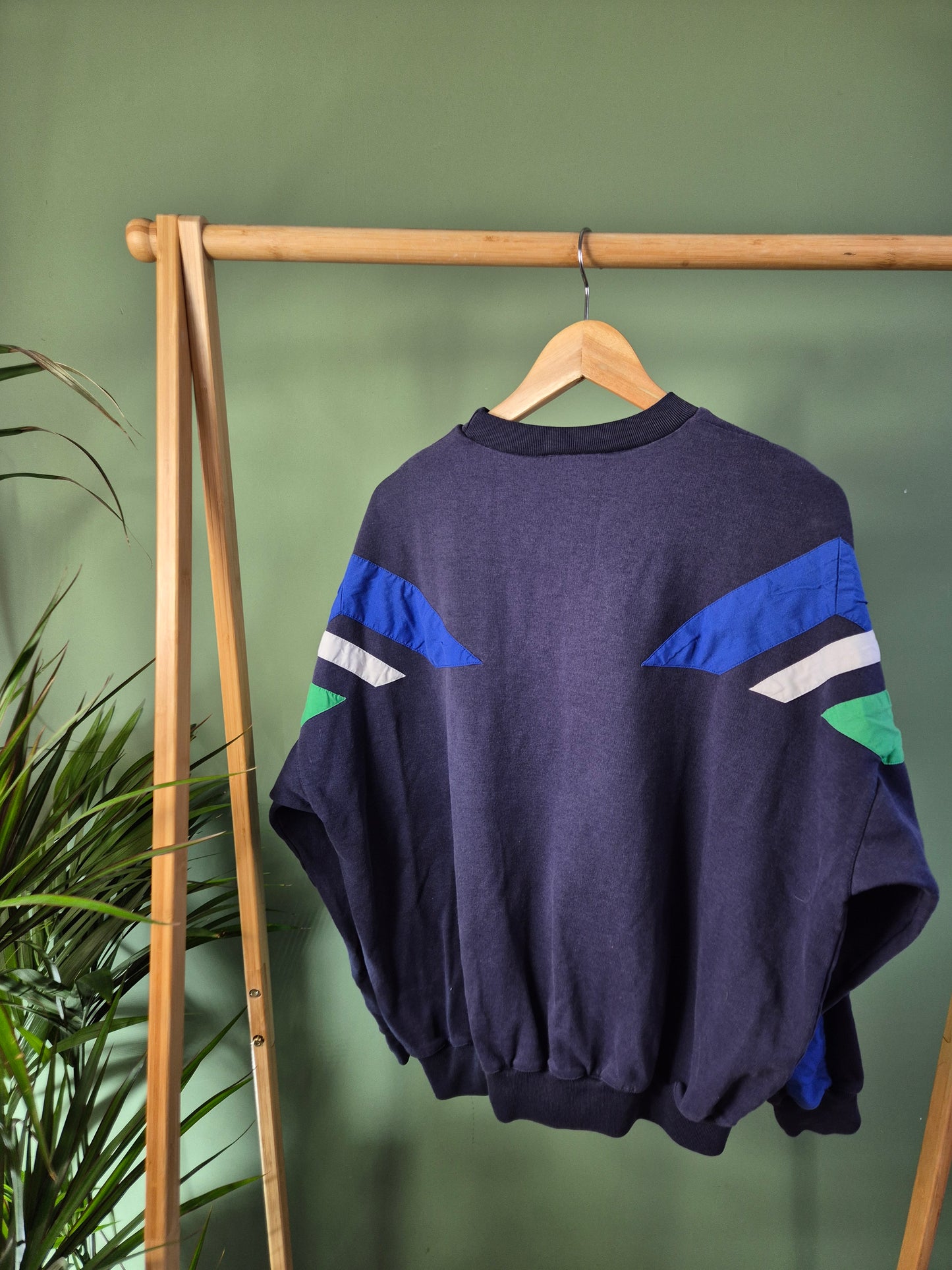 Adidas 80s sweater maat M