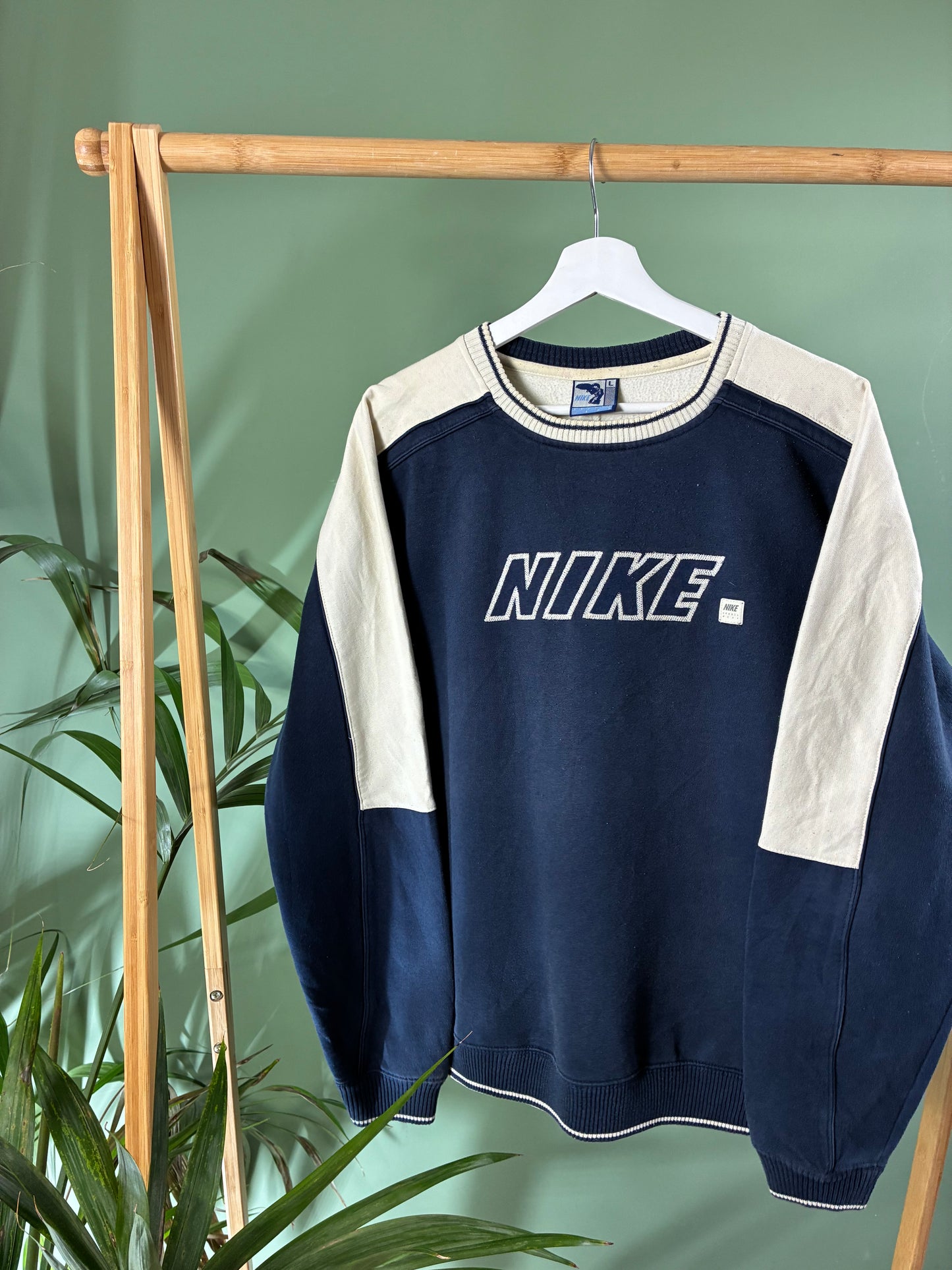 Nike sweater maat L