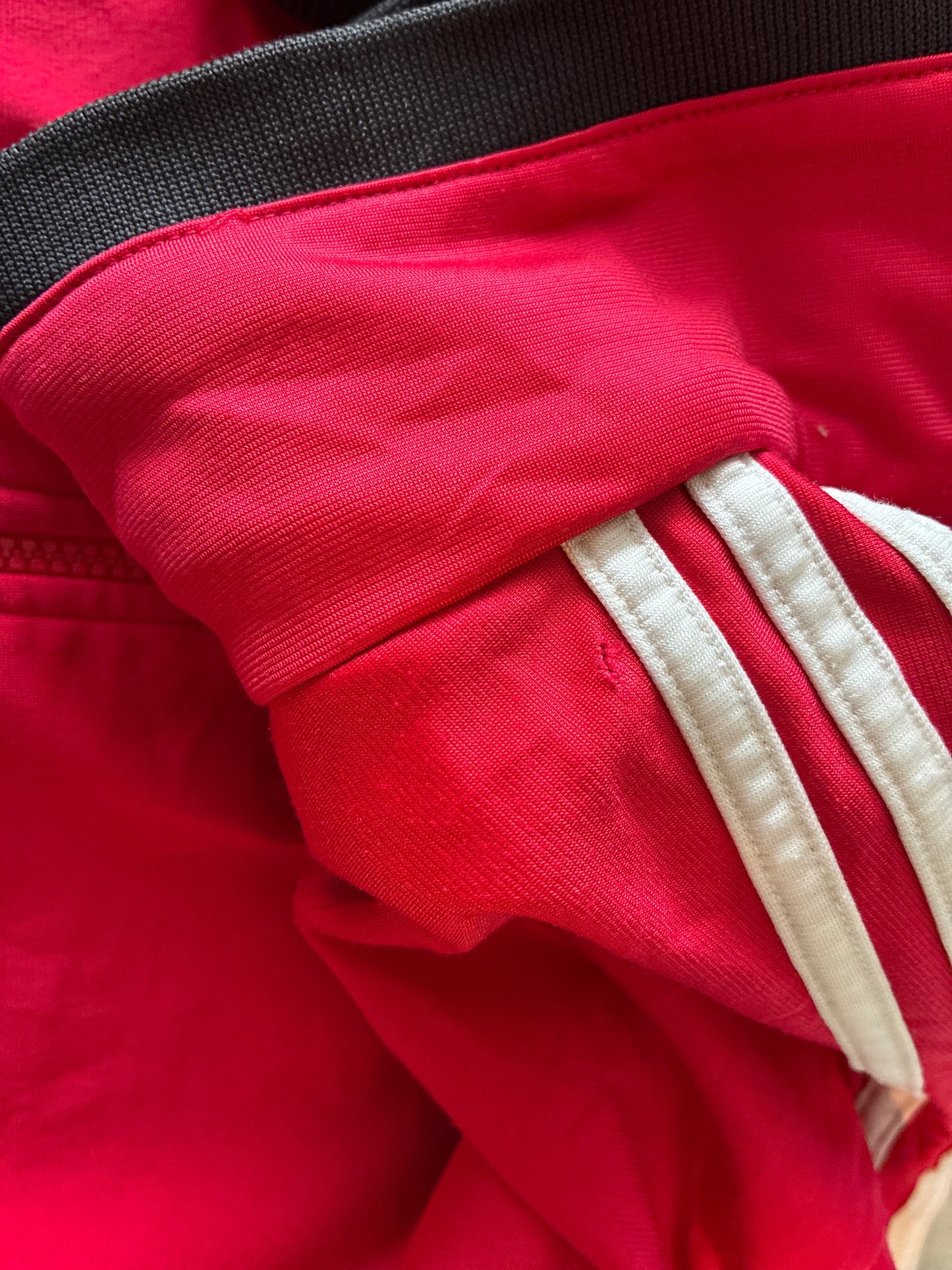 Adidas 90s 3-stripes vest maat M