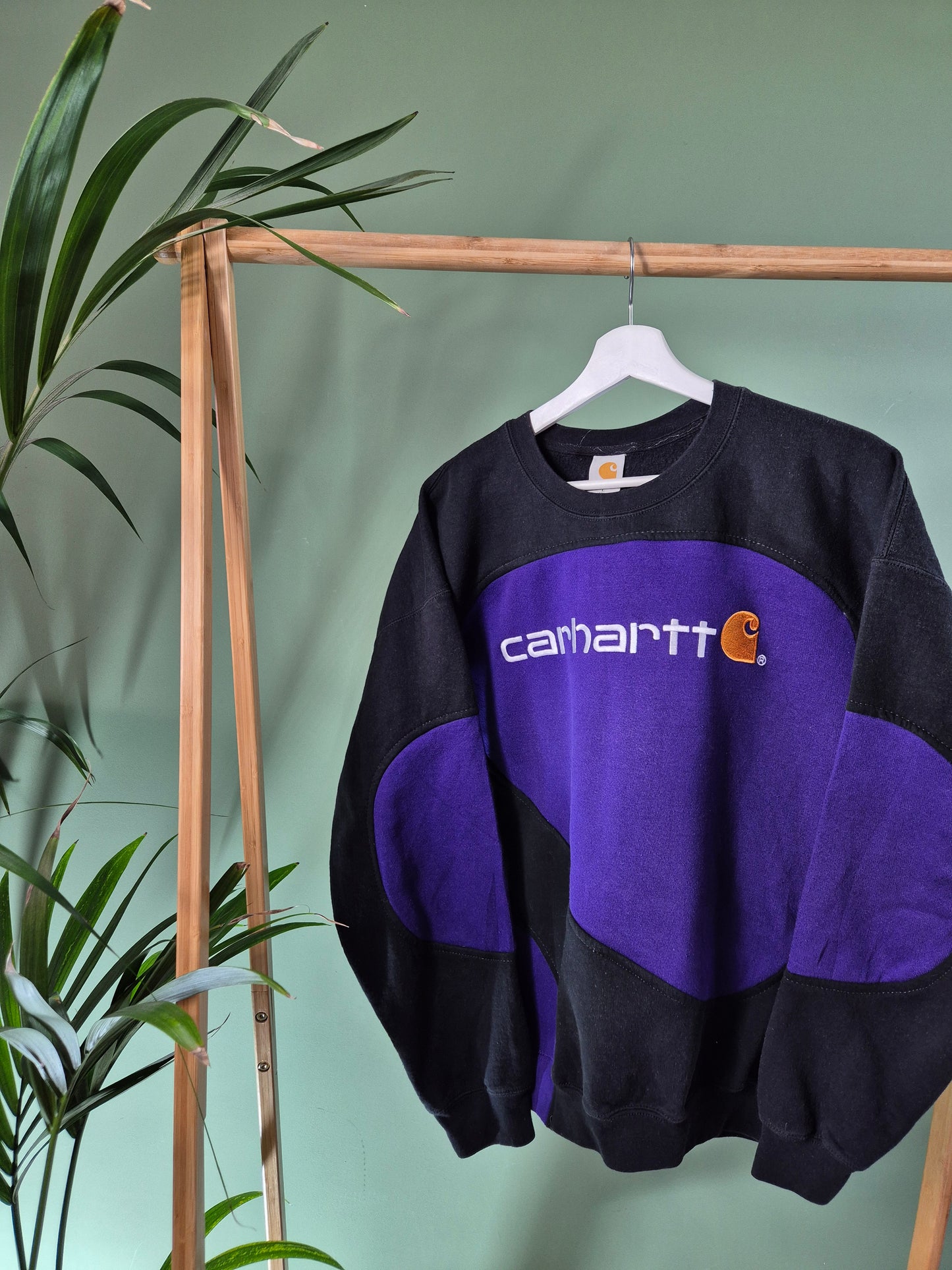 Carhartt rework sweater maat L