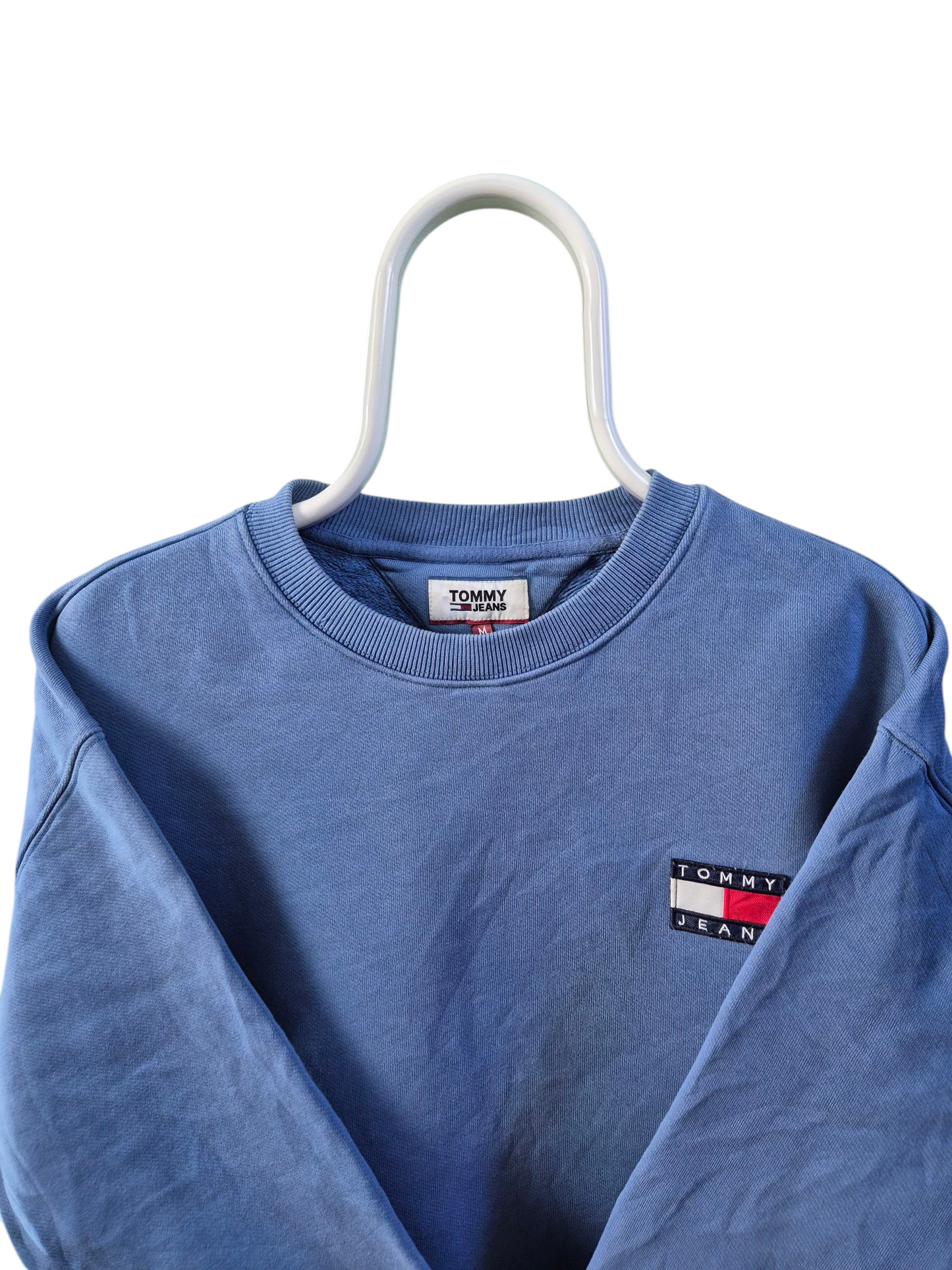 Tommy Hilfiger chest logo sweater maat M