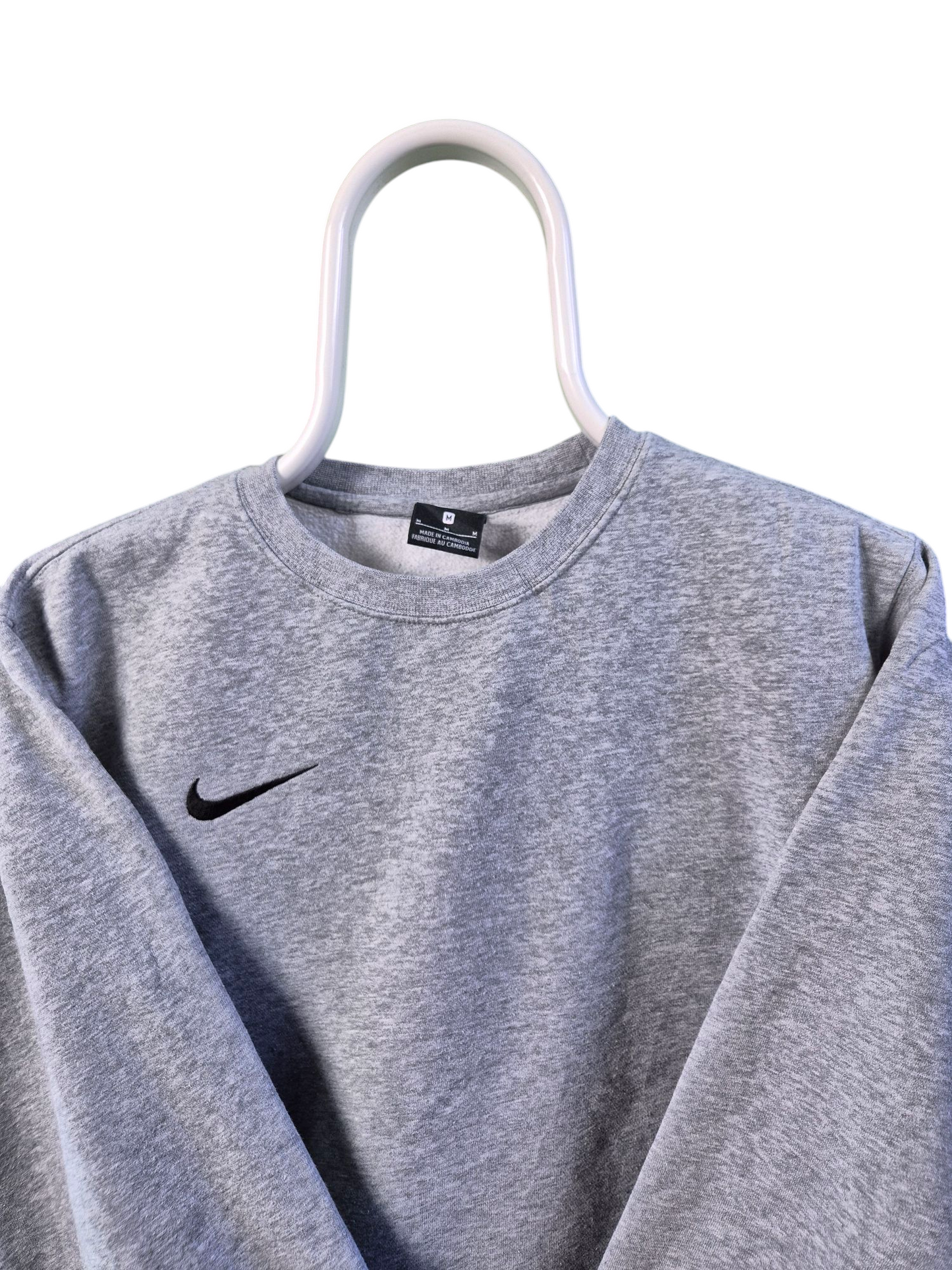 Nike chest swoosh sweater maat M
