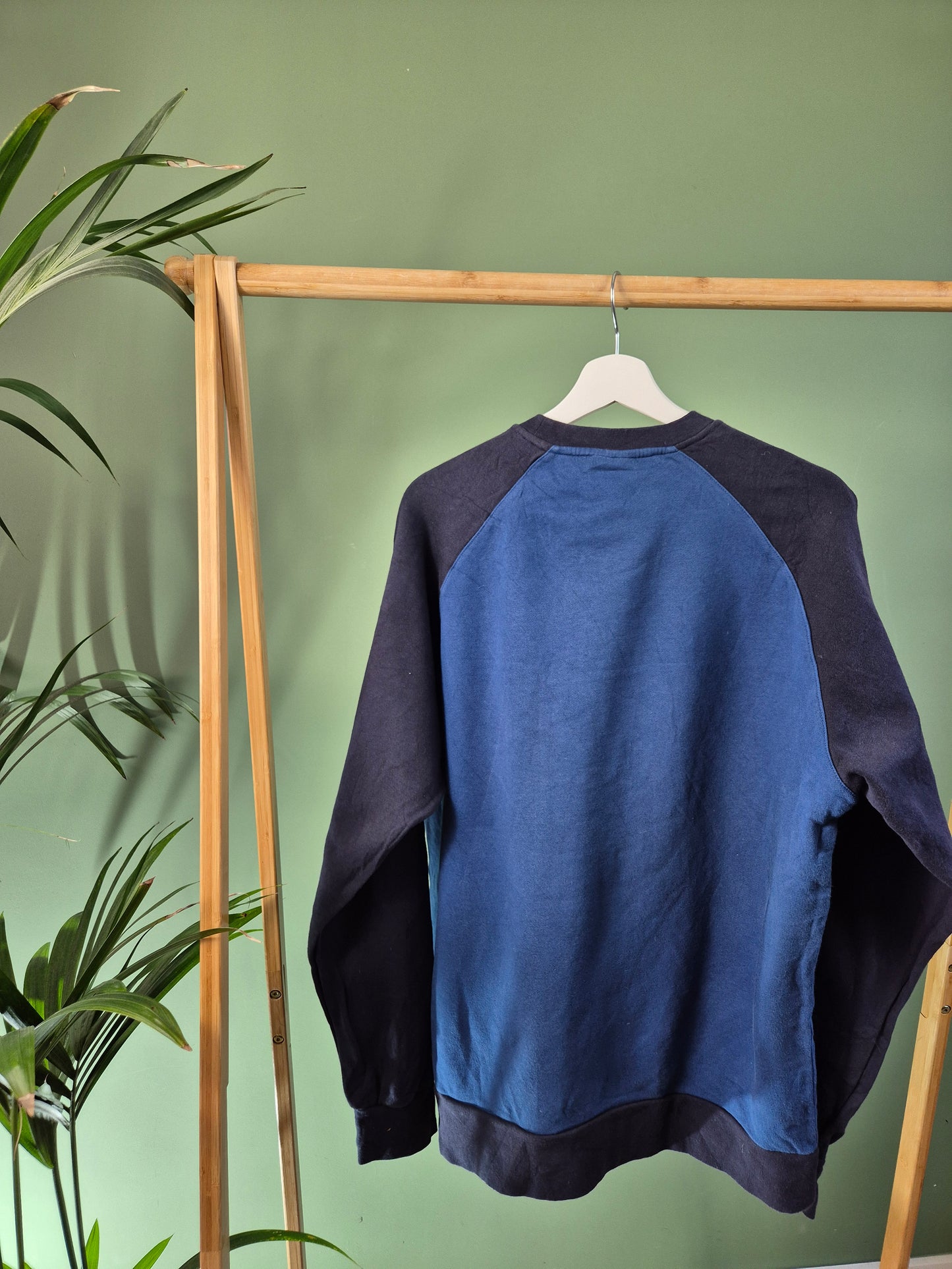 Adidas sweater maat L