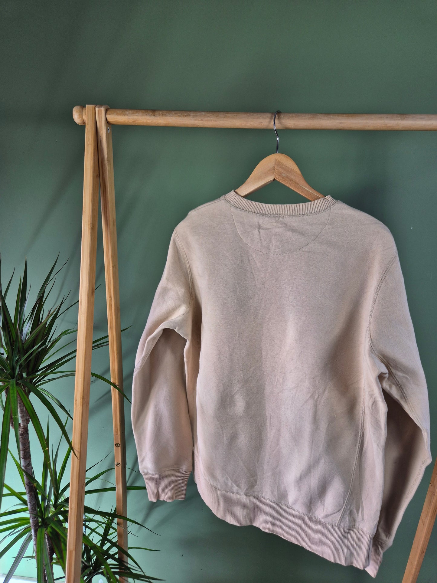 Nike chest swoosh sweater maat M