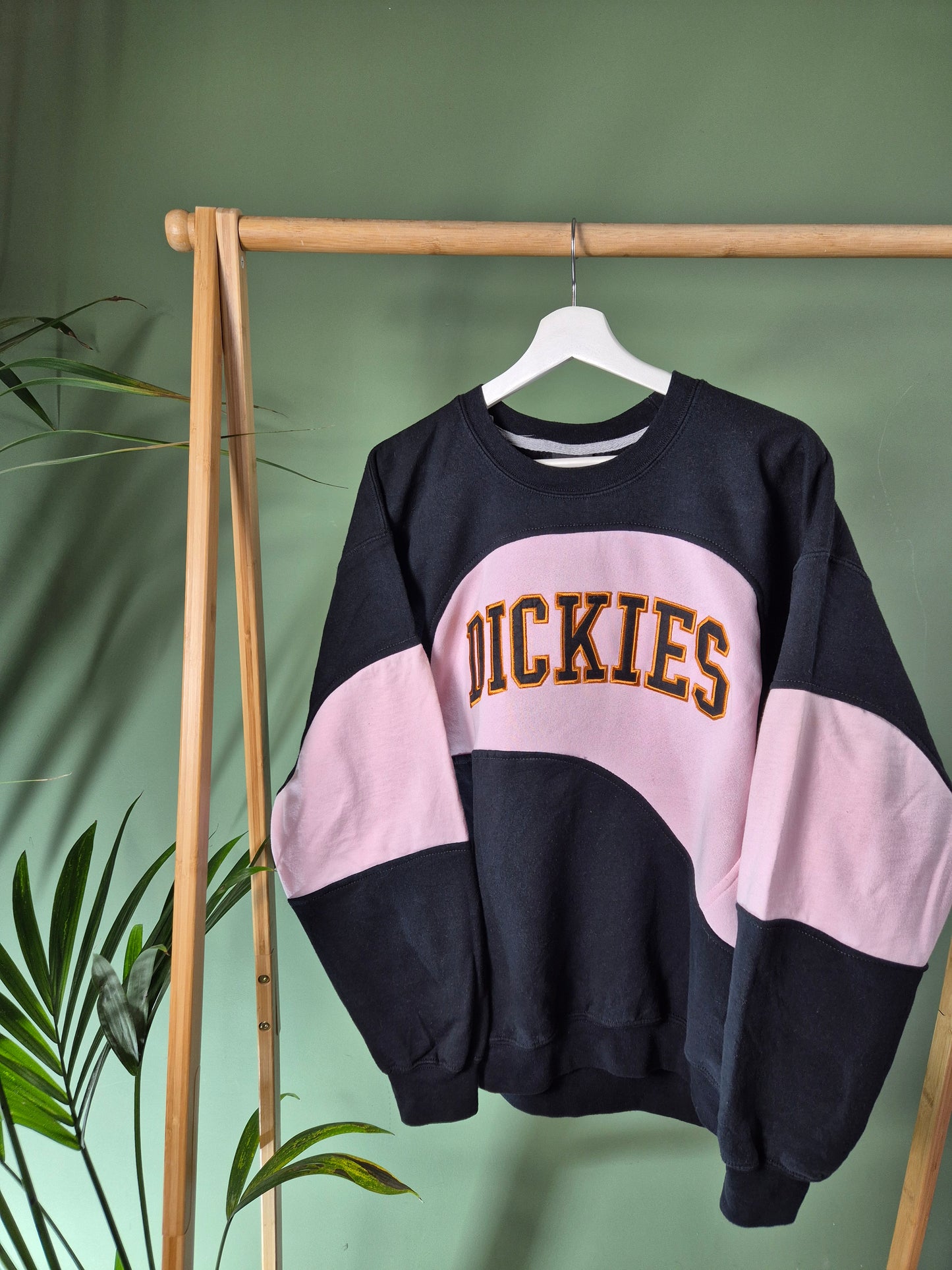Dickies USA made rework sweater maat M