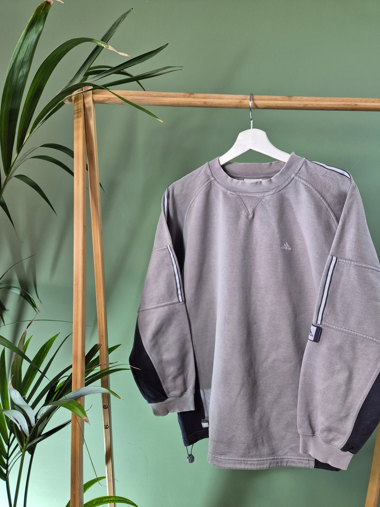 Adidas 90s sweater maat XL