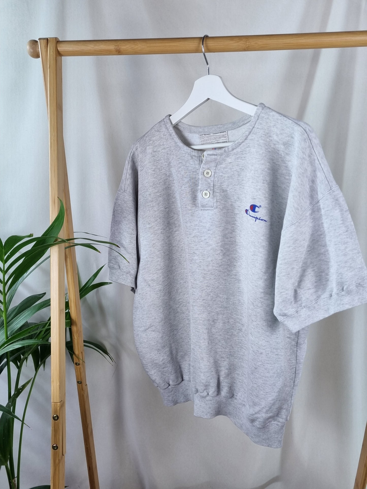 Champion short sleeve LW sweater maat XL