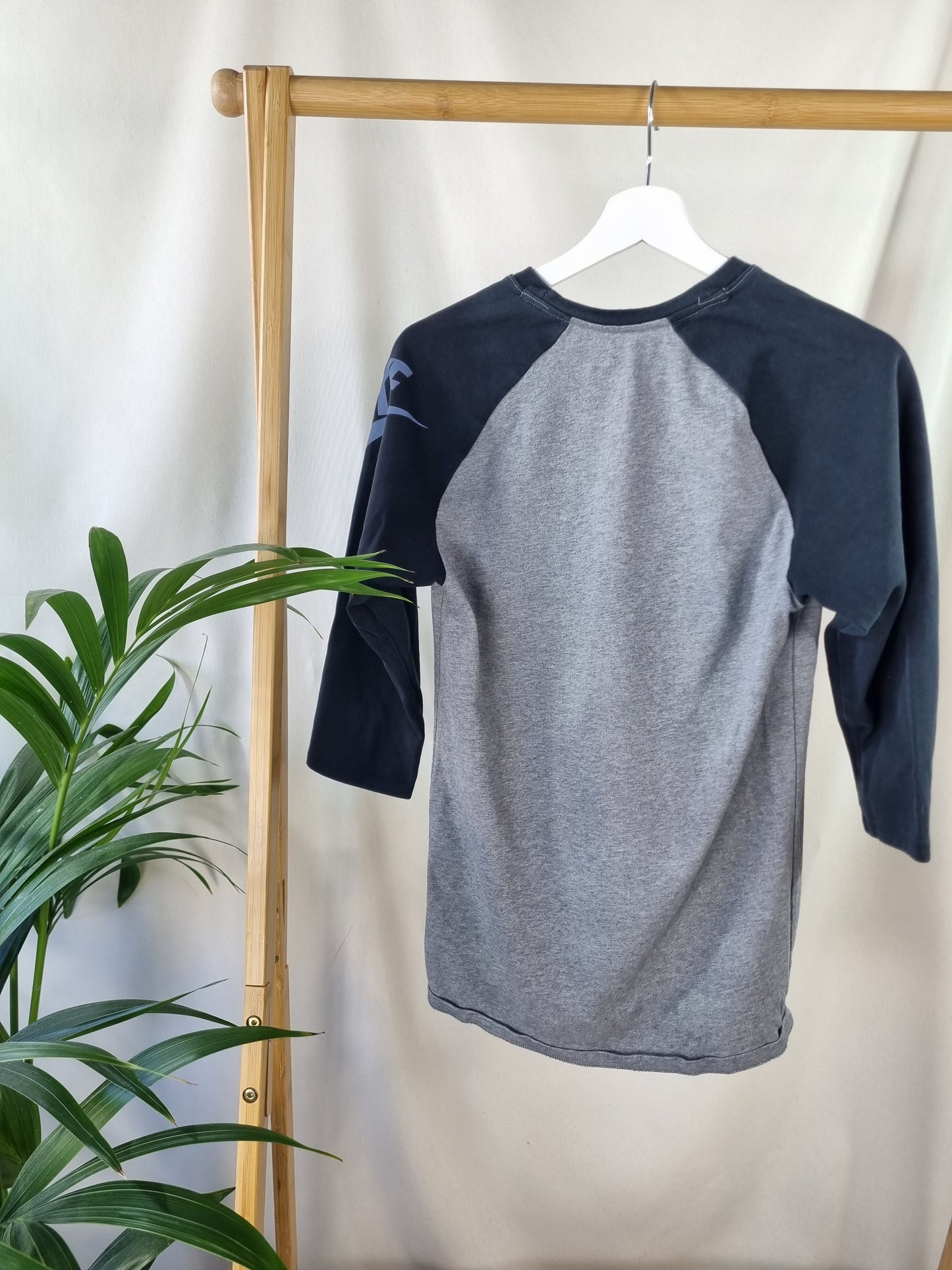 Nike half sleeve shirt maat S