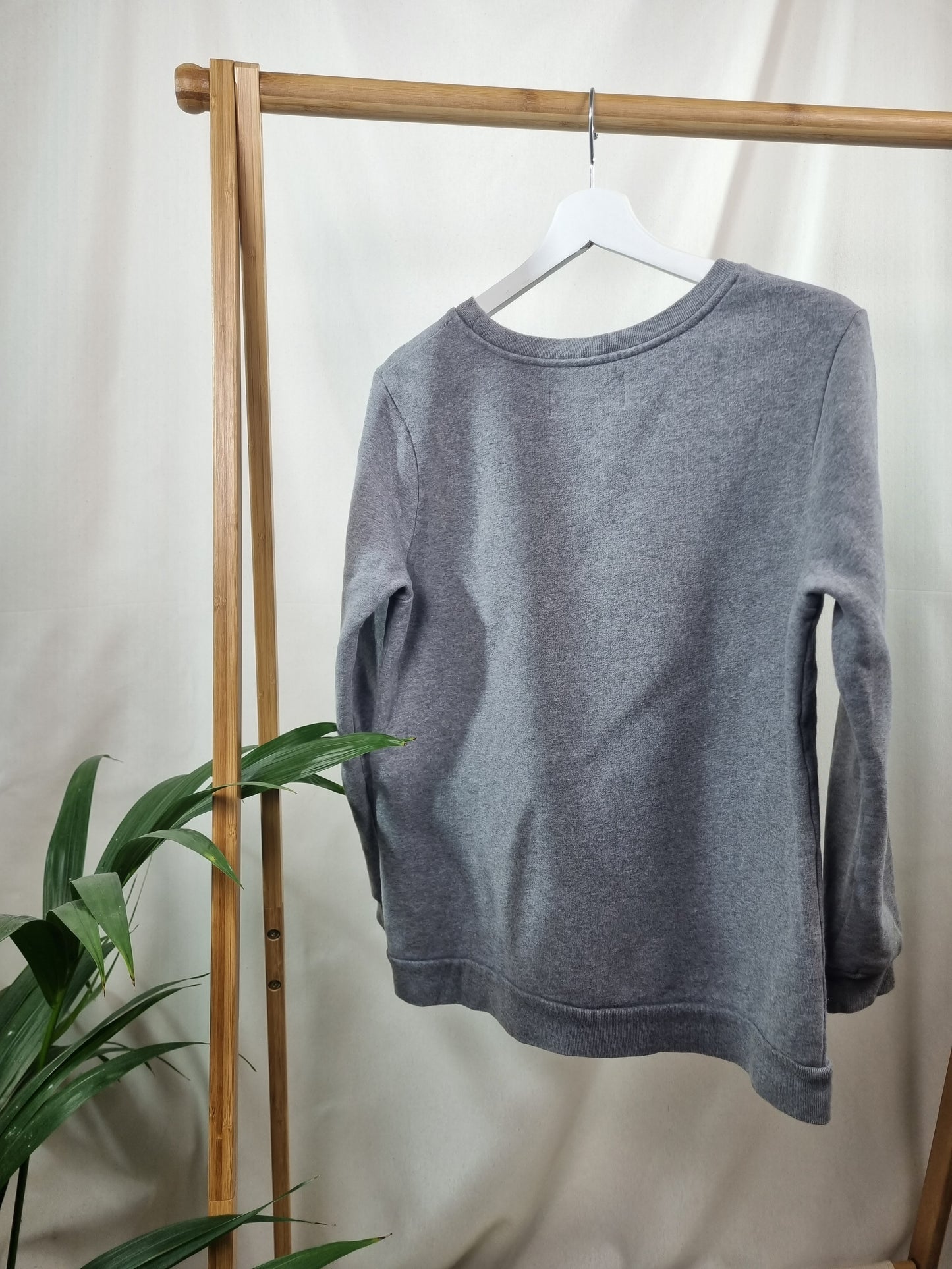 Calvin Klein front logo sweater maat S