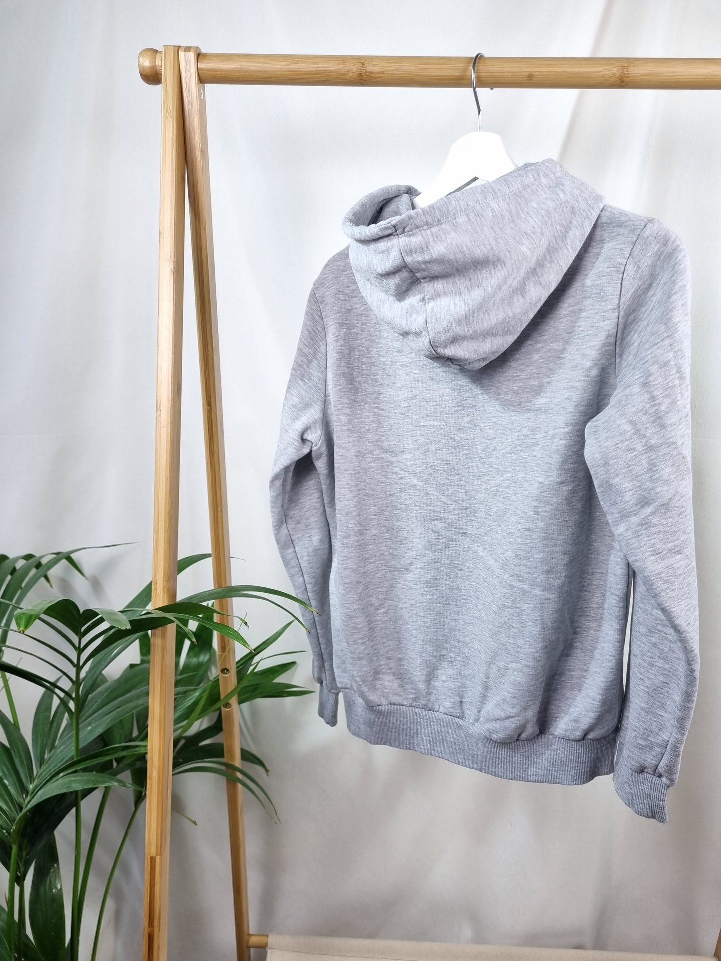 Puma front logo hoodie maat XL