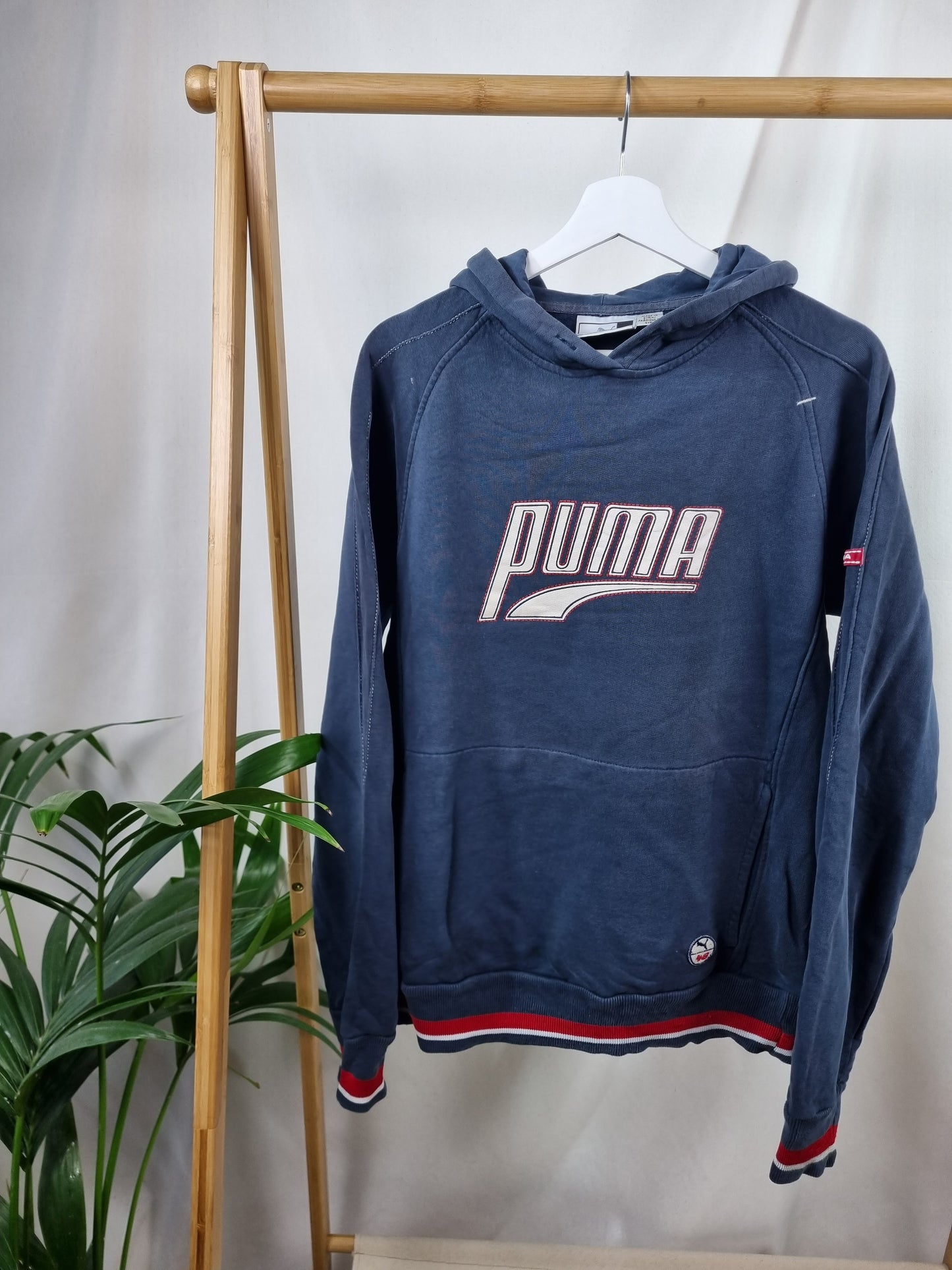 Puma hoodie maat M