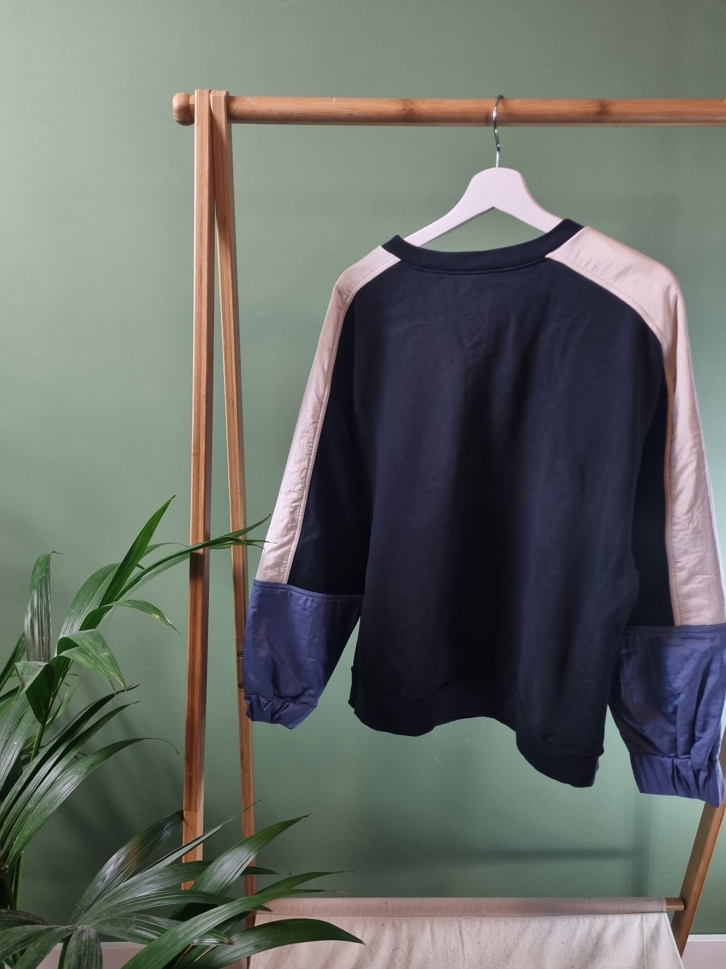 Levi's sweater met parachute stof maat L