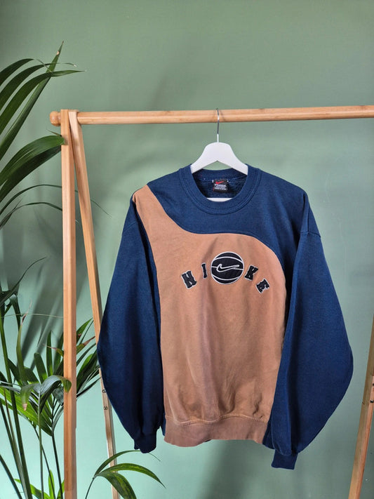 Vintage Nike rework sweater maat M