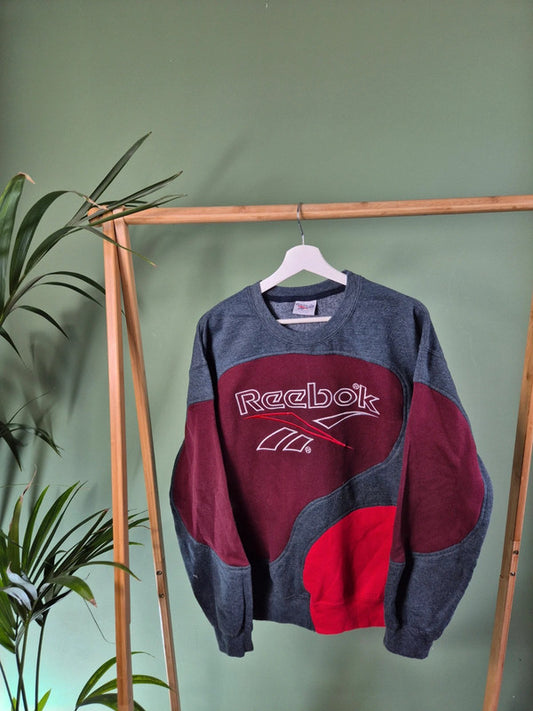 Vintage Reebok rework sweatshirt maat M