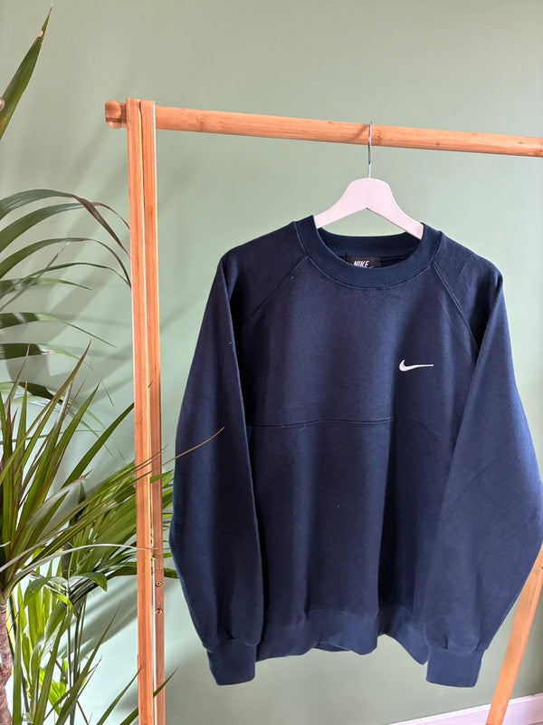 Vintage Nike swoosh sweatshirt maat M