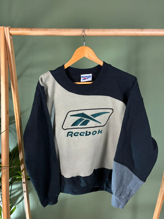 Vintage Reebok rework sweater maat M