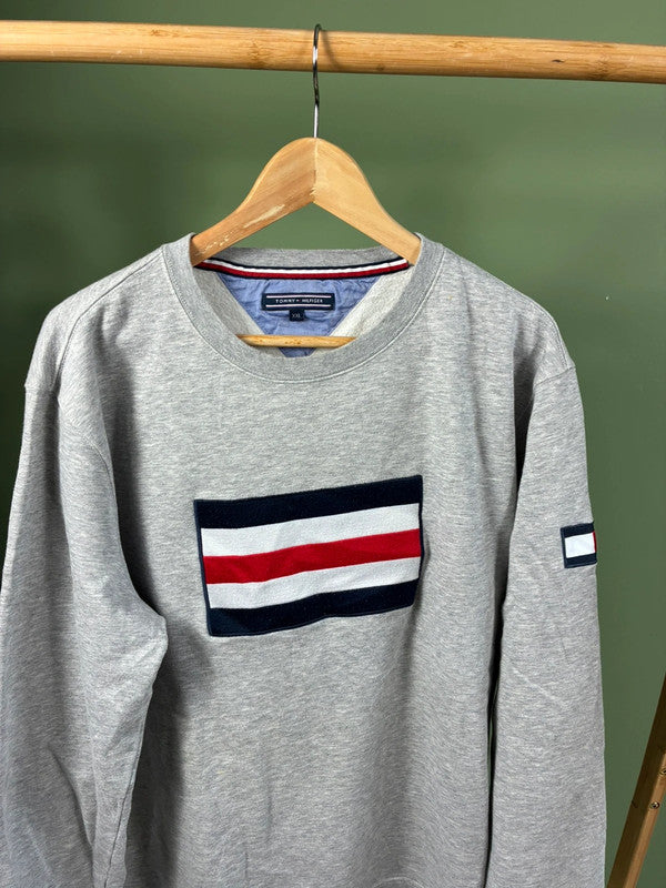 Vintage Tommy Hilfiger sweater maat XXL