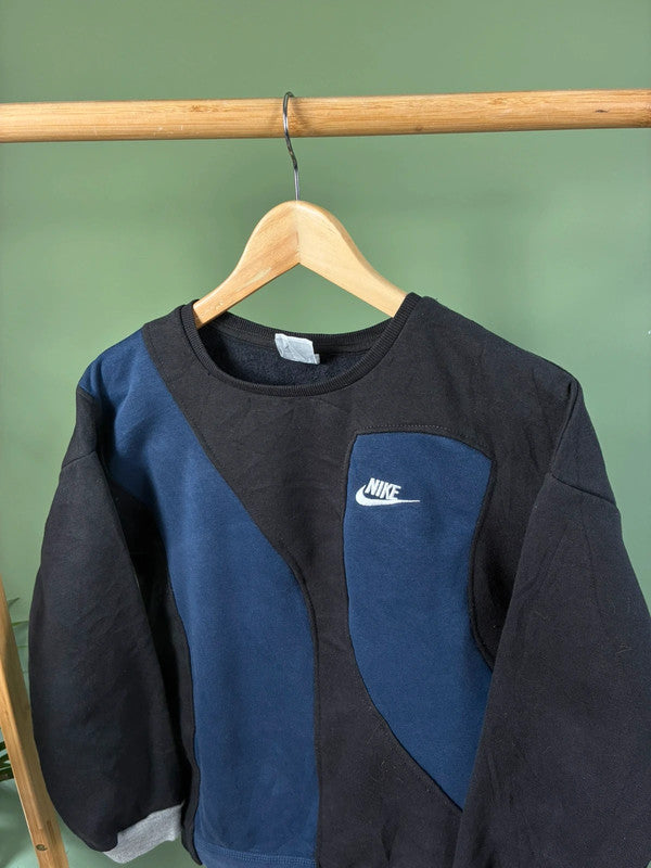 Nike Chest Logo Rework Sweater Dames | XS