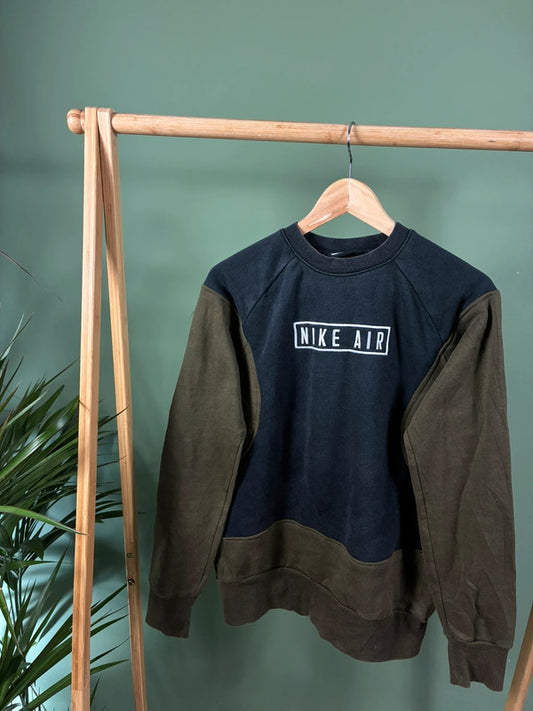 Vintage Nike Air rework sweater maat S