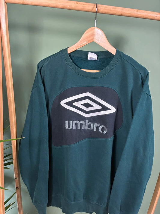 Vintage Umbro front logo rework sweater maat XL