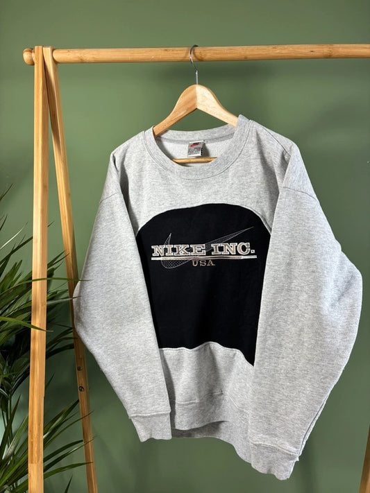 Vintage 90s Nike USA rework sweater maat L