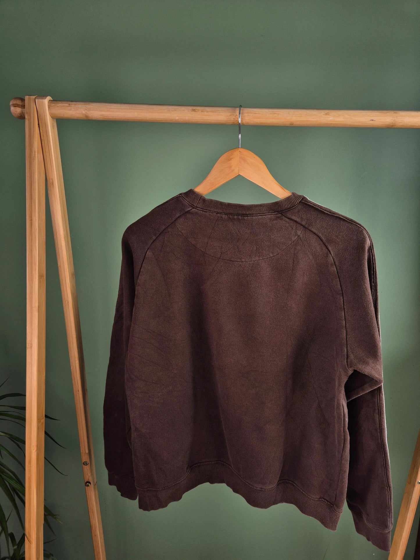 Nike front logo sweater S bruin dames