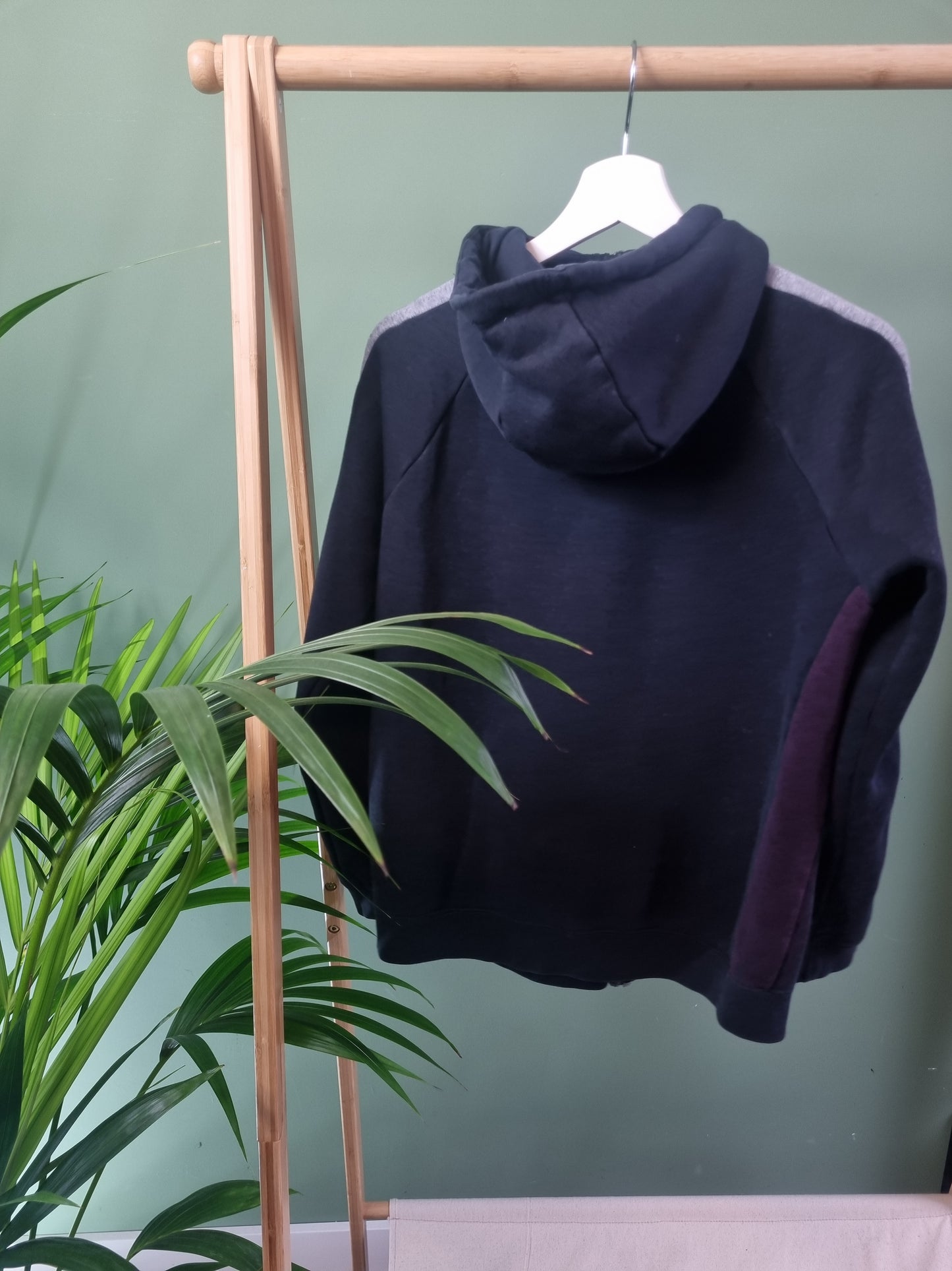Nike hoodie met rits maat S