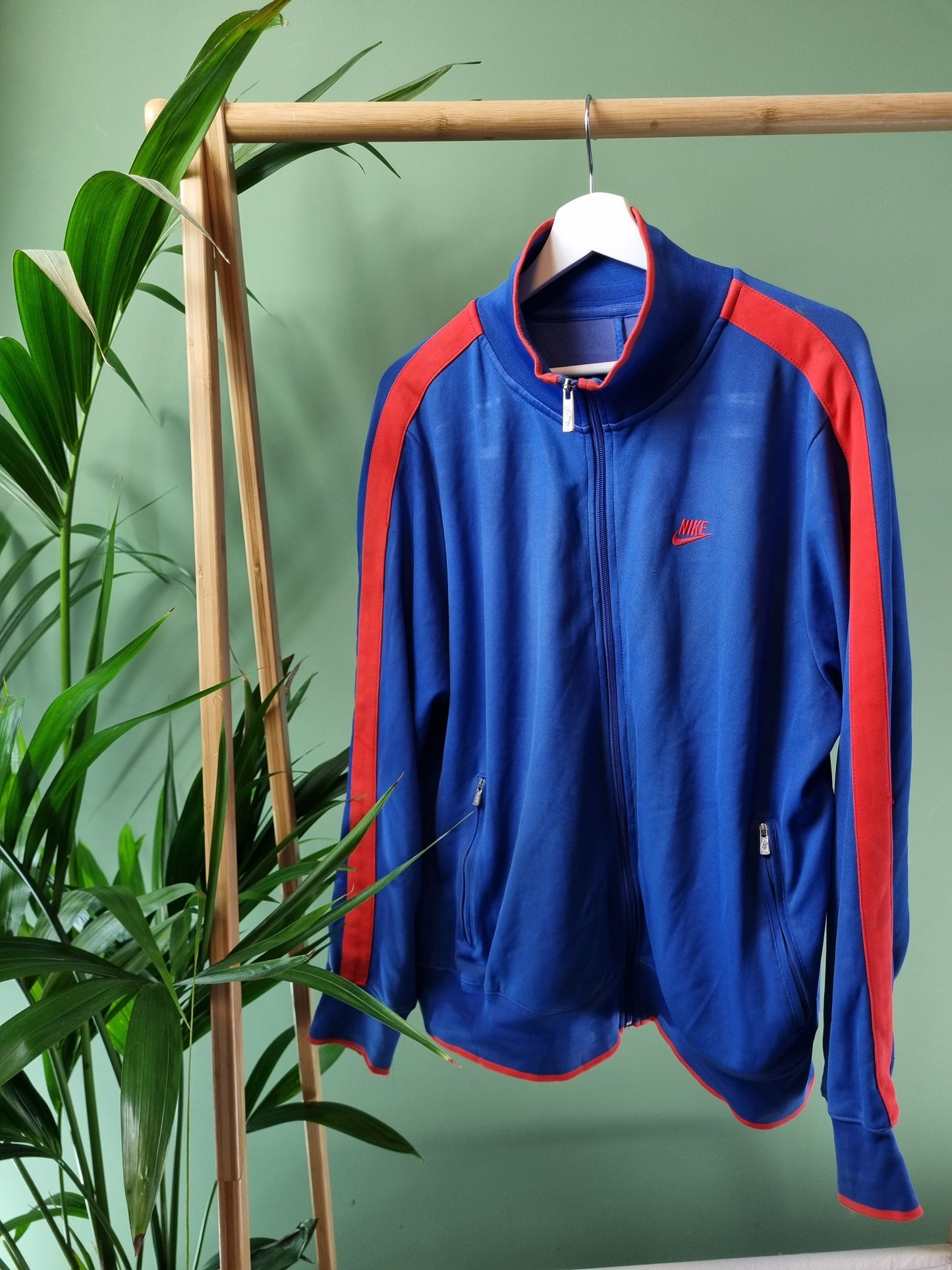 Nike vest met opstaande kraag maat L