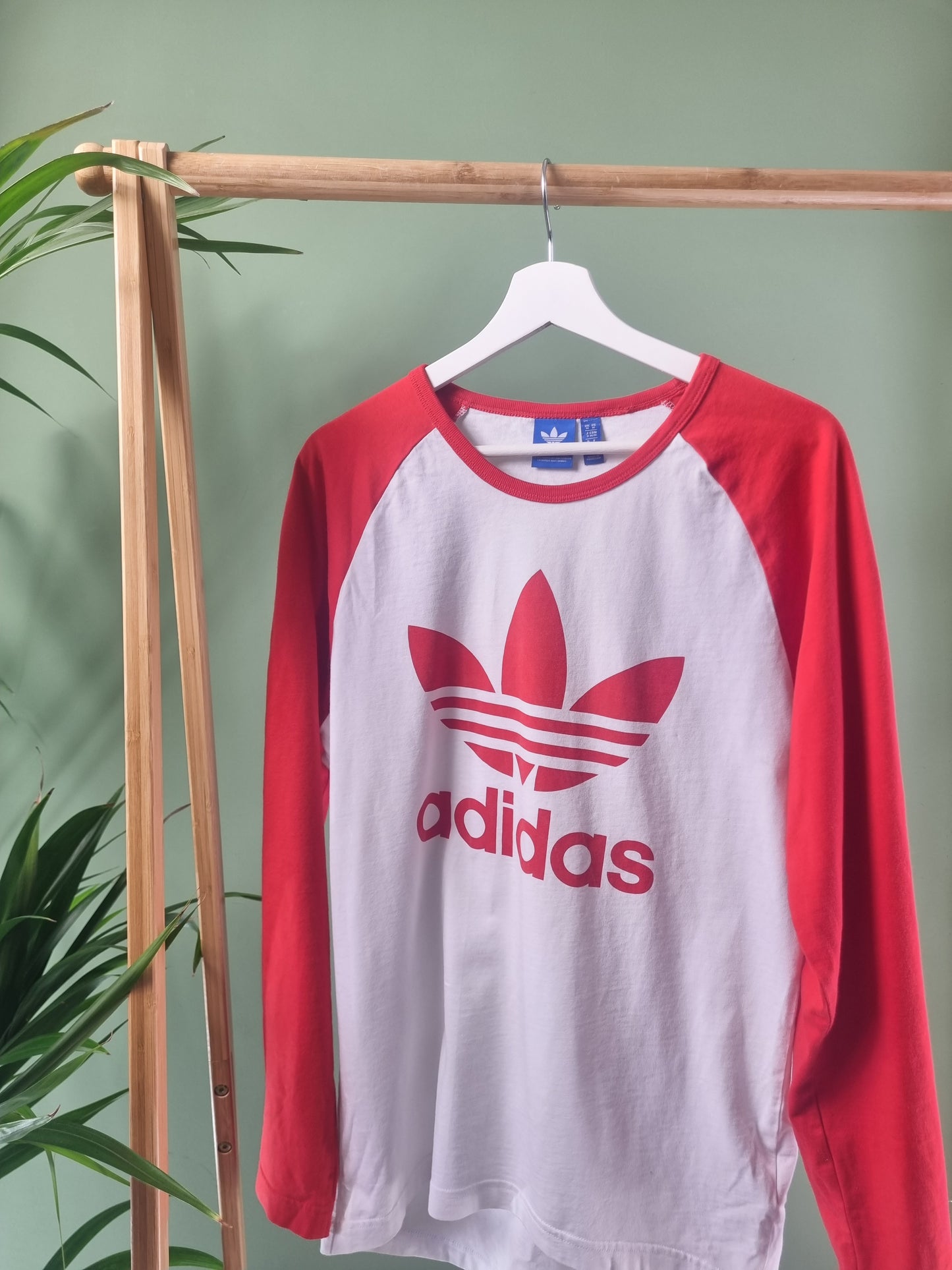 Adidas long sleeve tee maat M